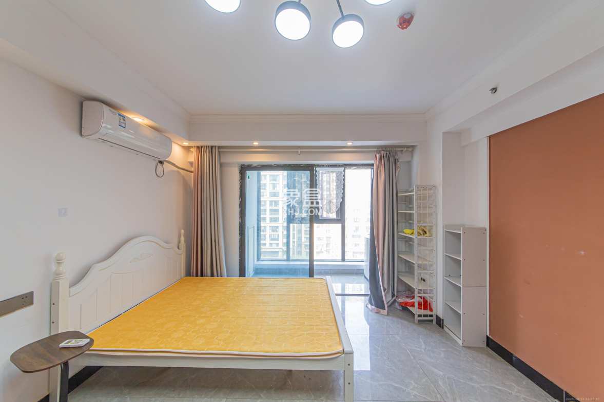 鑫远悦城(鑫远悦时代) 1室1厅1卫 29.0万 鑫远悦城(鑫远悦时代) 1室1厅1卫 29.0万客厅