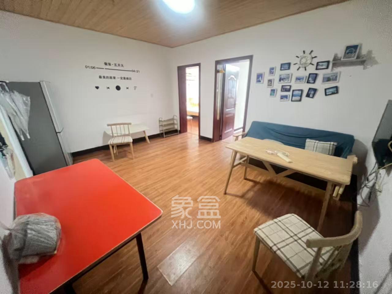 裕南街散盘 2室1厅1卫 1400.0元/月 裕南街散盘 2室1厅1卫 1400.0元/月室内图