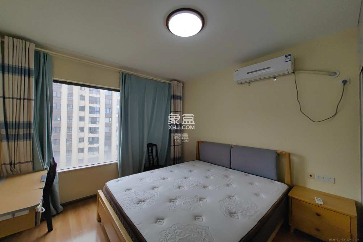 金茂梅溪湖 2室2厅1卫 2800.0元/月 金茂梅溪湖 2室2厅1卫 2800.0元/月室内图