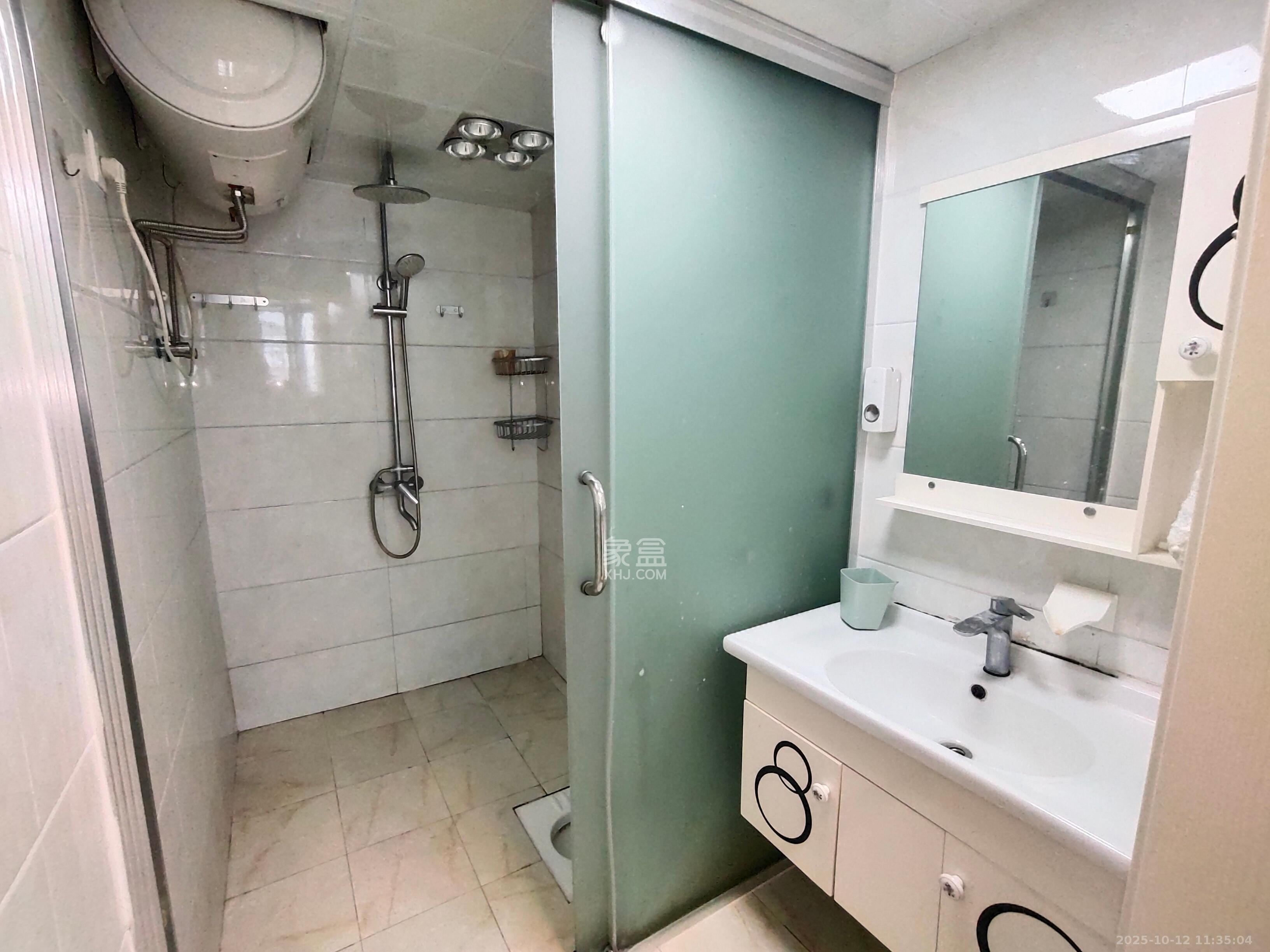 中交里城 2室1厅1卫 1800.0元/月 中交里城 2室1厅1卫 1800.0元/月室内图