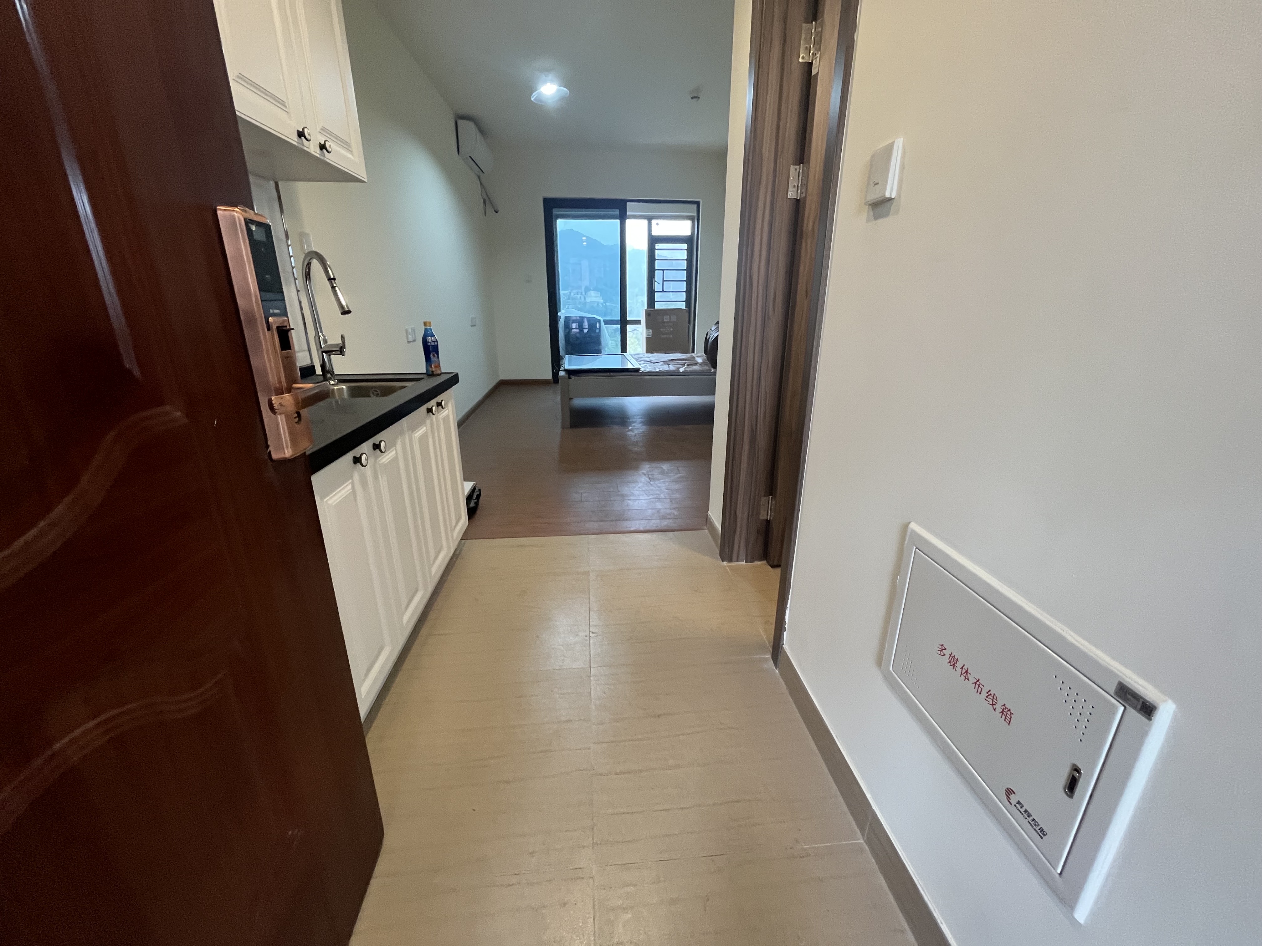 碧桂园豪园-二期  1室1厅1卫    800.0元/月室内图