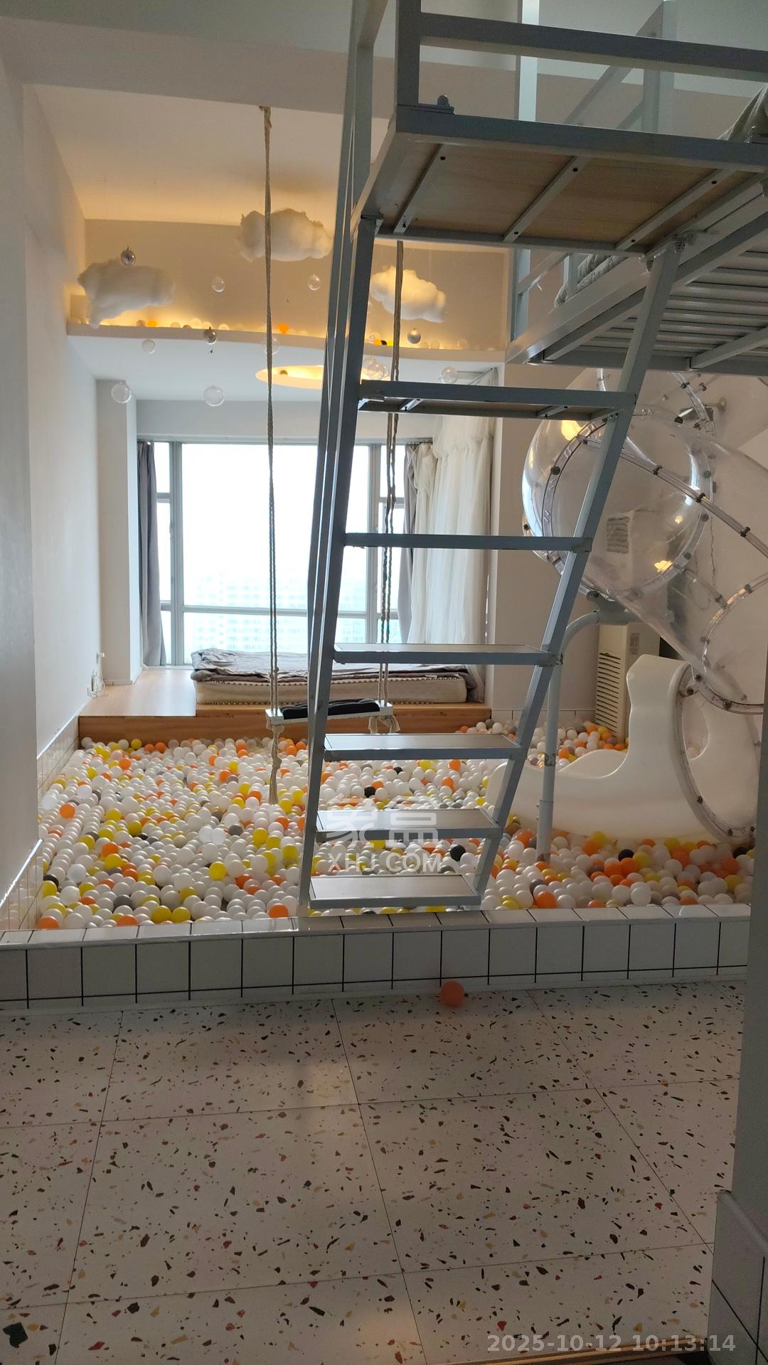 BOBO国际  1室1厅1卫    2200.0元/月室内图