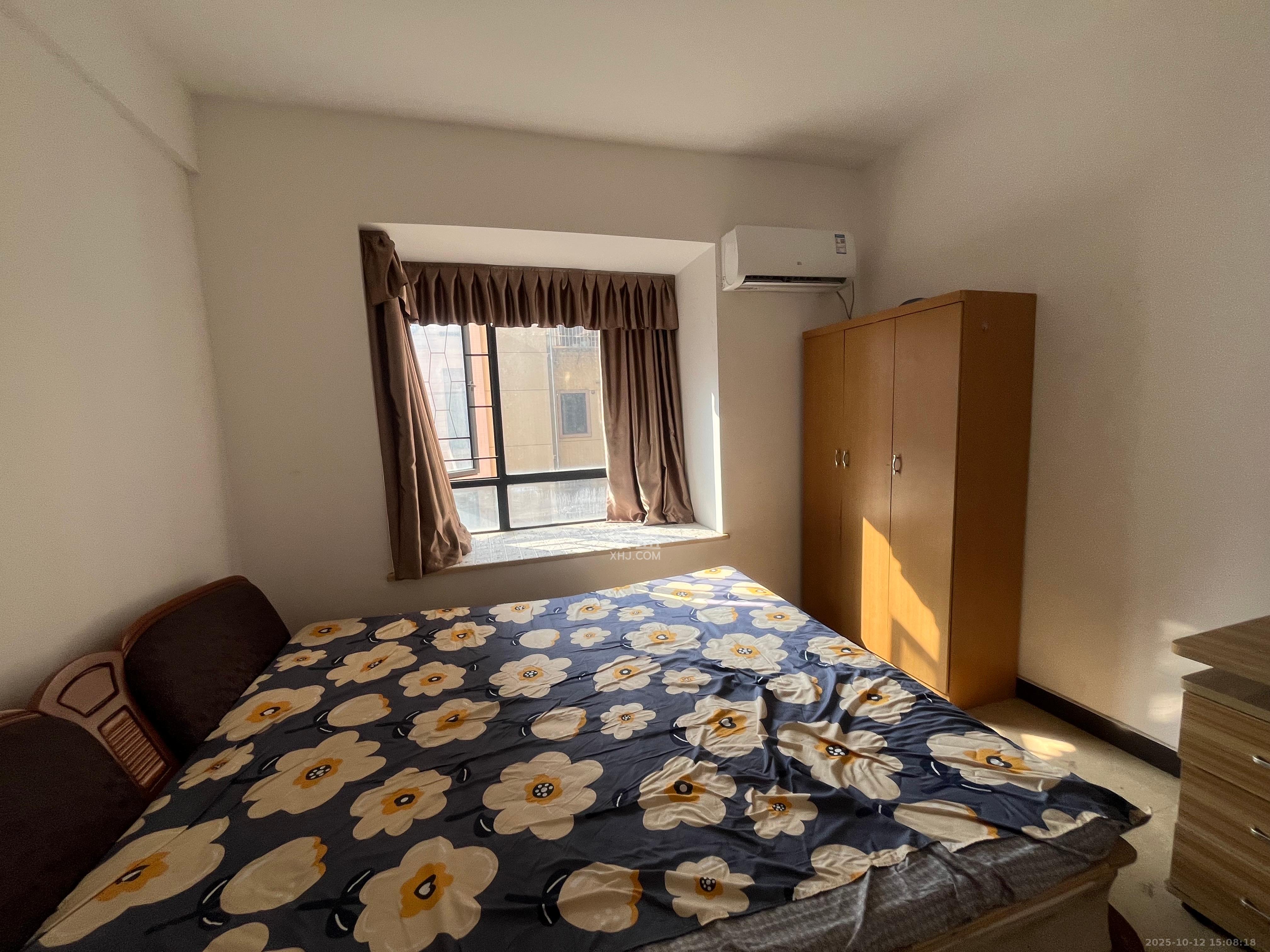 保利花园  2室2厅1卫    1800.0元/月 保利花园  2室2厅1卫    1800.0元/月室内图