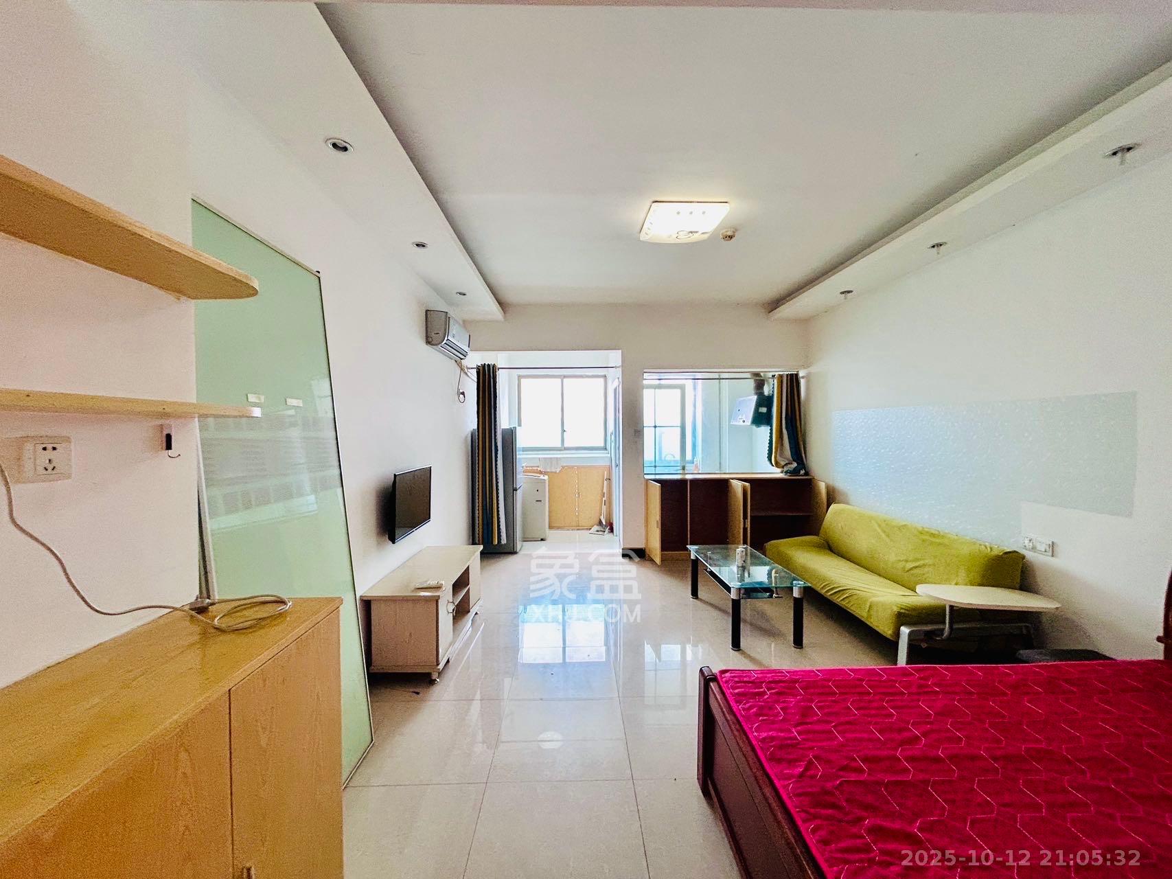 汇达国际公馆（汇达大厦）  1室1厅1卫    1500.0元/月室内图