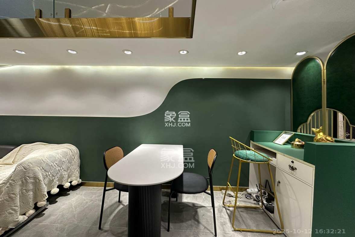 恒大御景半岛锦绣苑 2室1厅1卫 2000.0元/月 恒大御景半岛锦绣苑 2室1厅1卫 2000.0元/月室内图