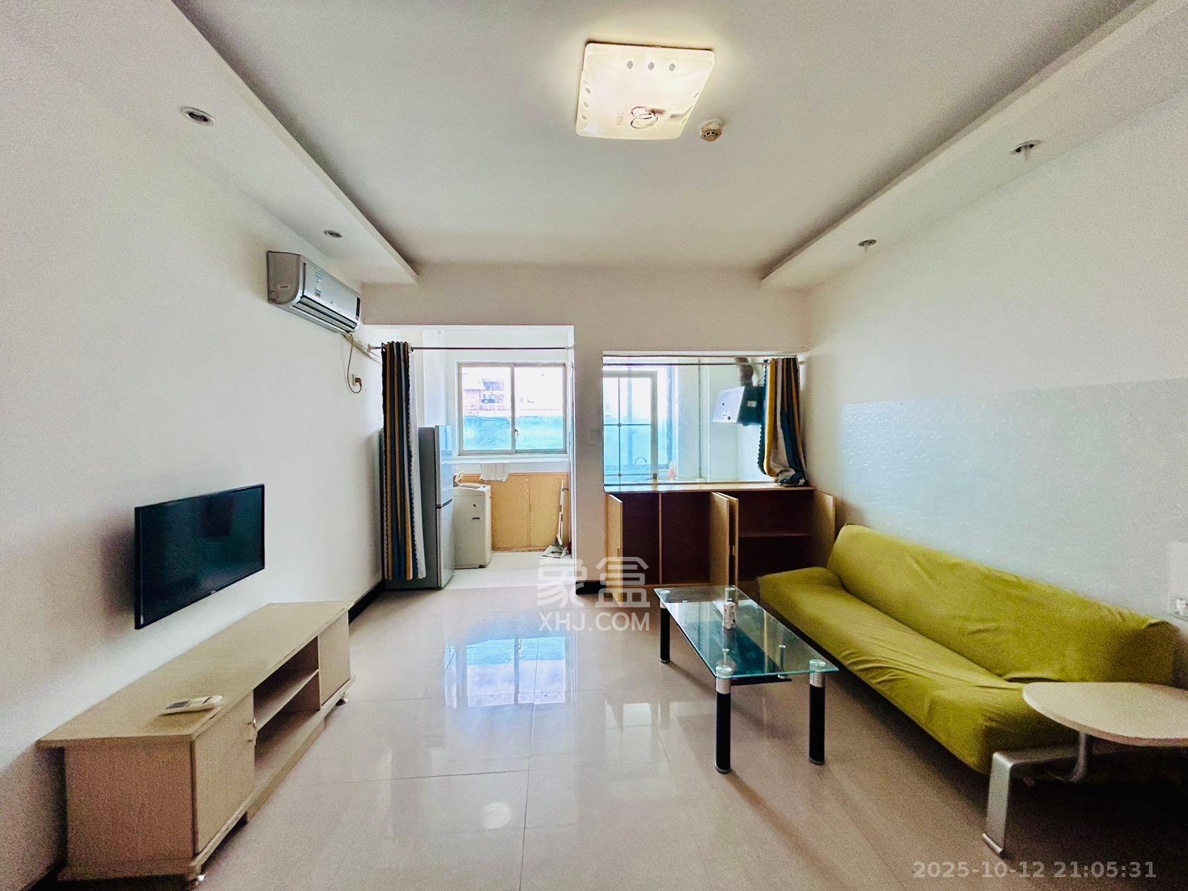 汇达国际公馆（汇达大厦）  1室1厅1卫    1500.0元/月室内图1