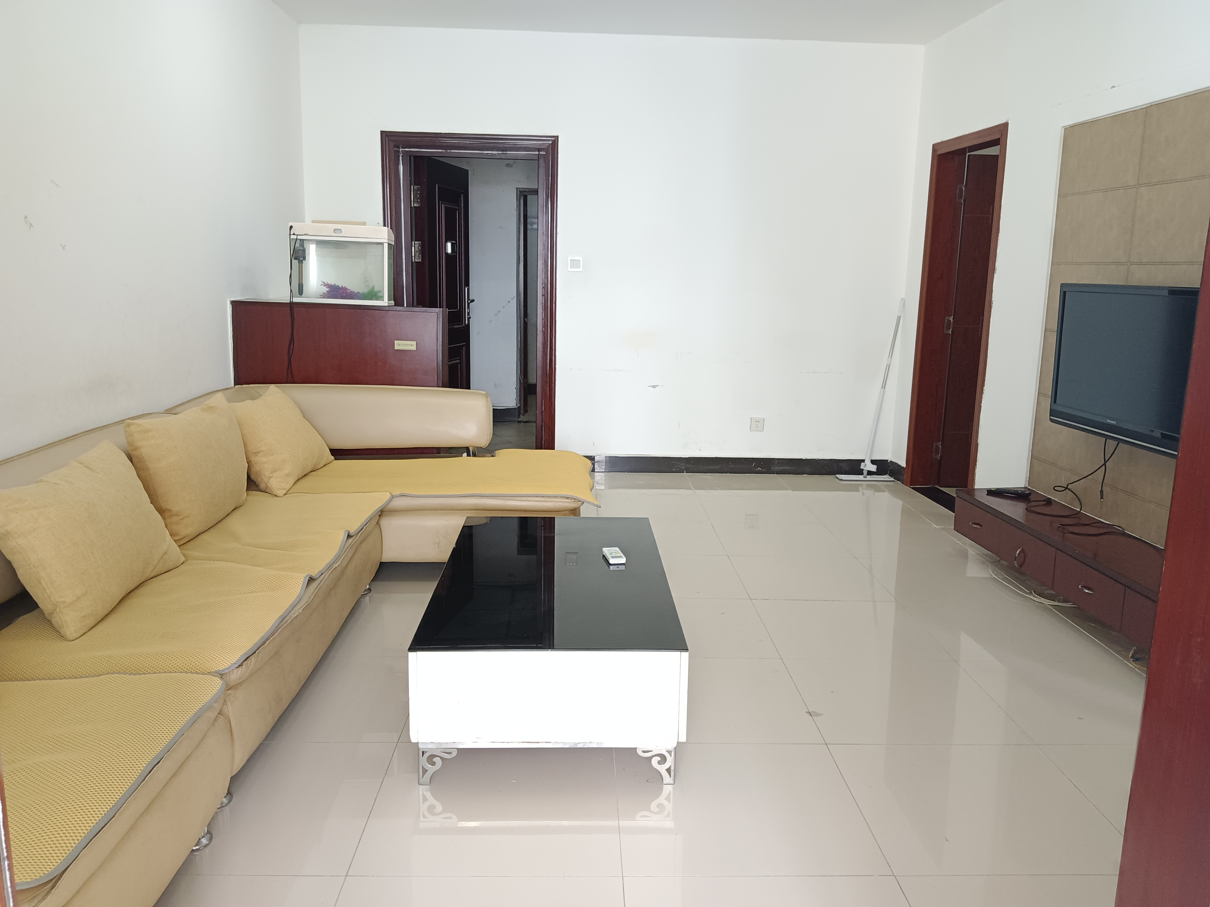 金侨大厦 2室1厅1卫 2200.0元/月 金侨大厦 2室1厅1卫 2200.0元/月户型图