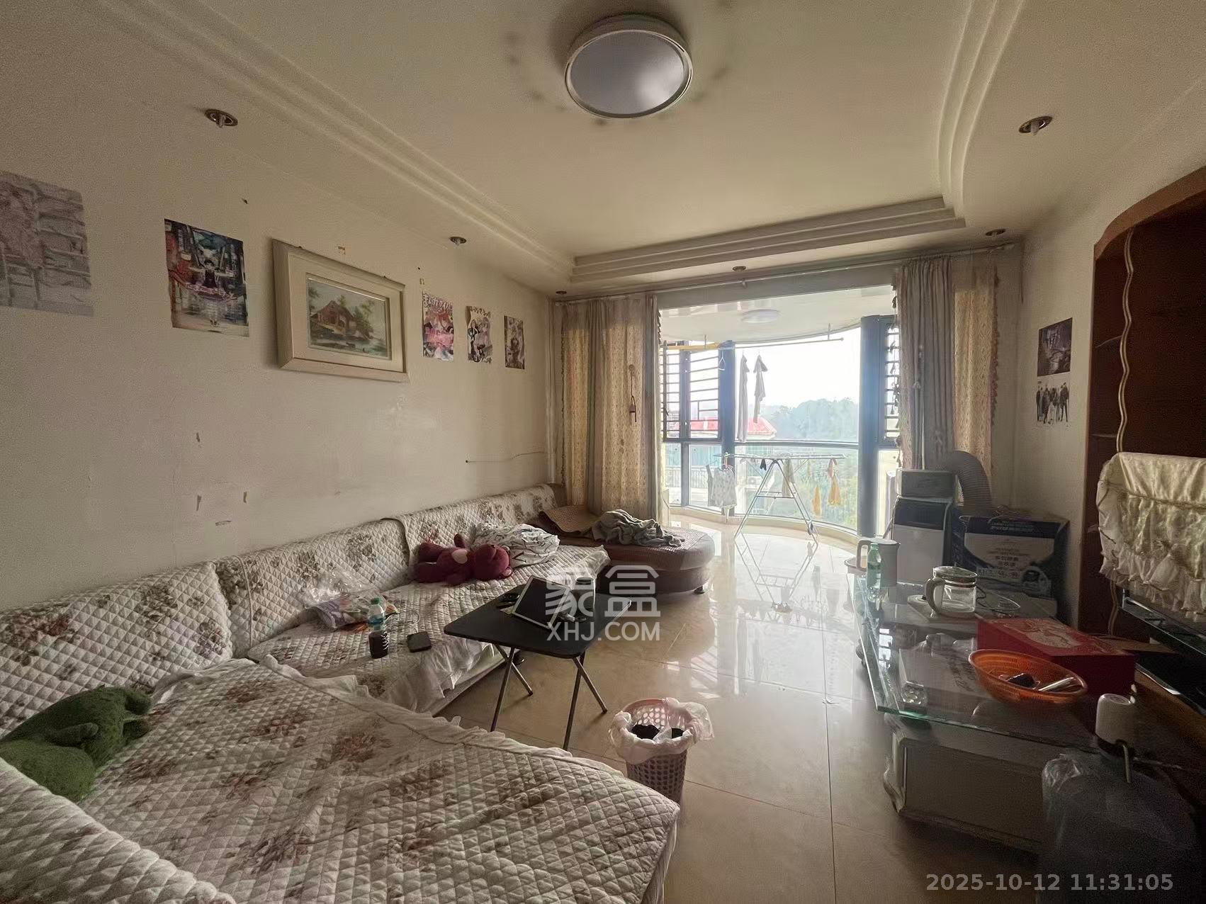 恩瑞麓山名园（龙王港小区）  3室2厅2卫    2608.0元/月室内图