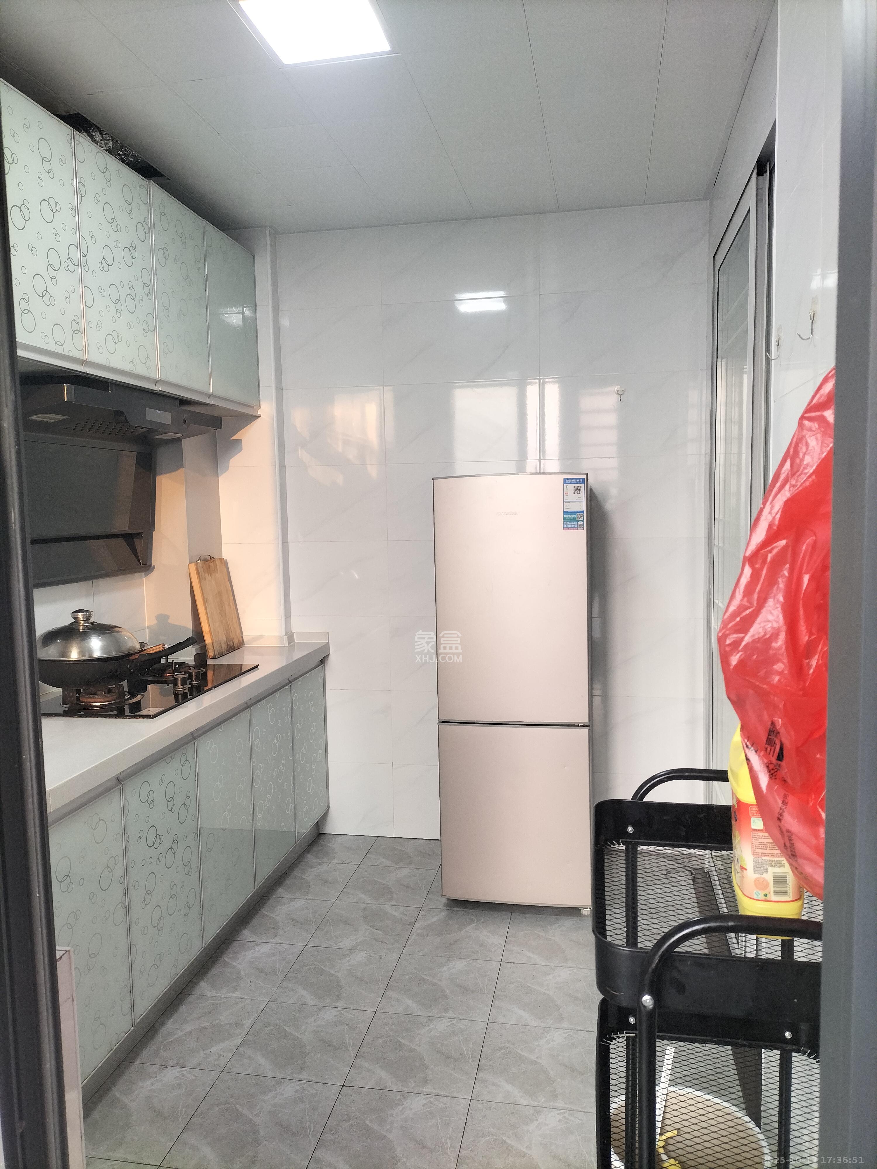 山水梅溪雅郡  3室2厅1卫    2400.0元/月室内图