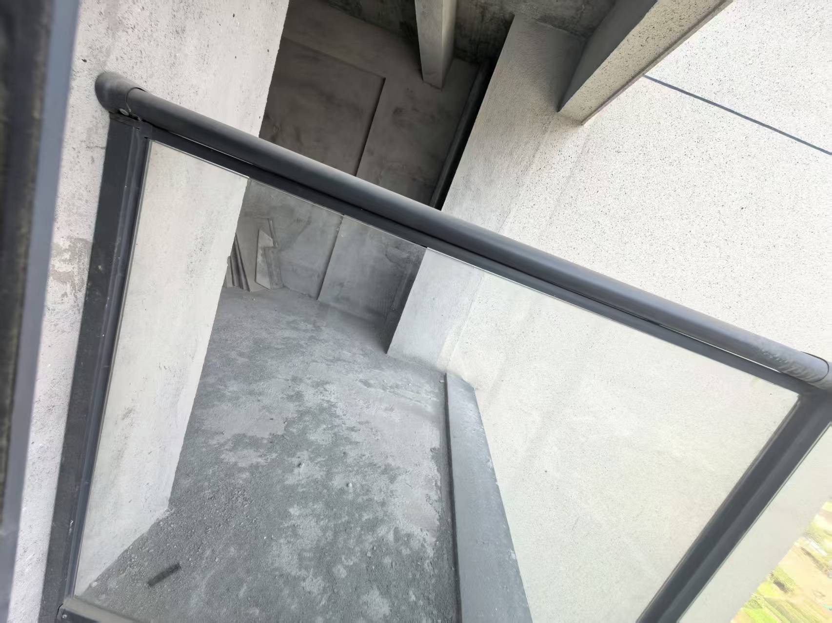 天嘉成林间 4室2厅2卫 118.0万 天嘉成林间 4室2厅2卫 118.0万客厅