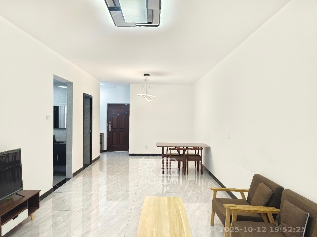 勤诚达境界城  3室2厅1卫    1800.0元/月 勤诚达境界城  3室2厅1卫    1800.0元/月室内图