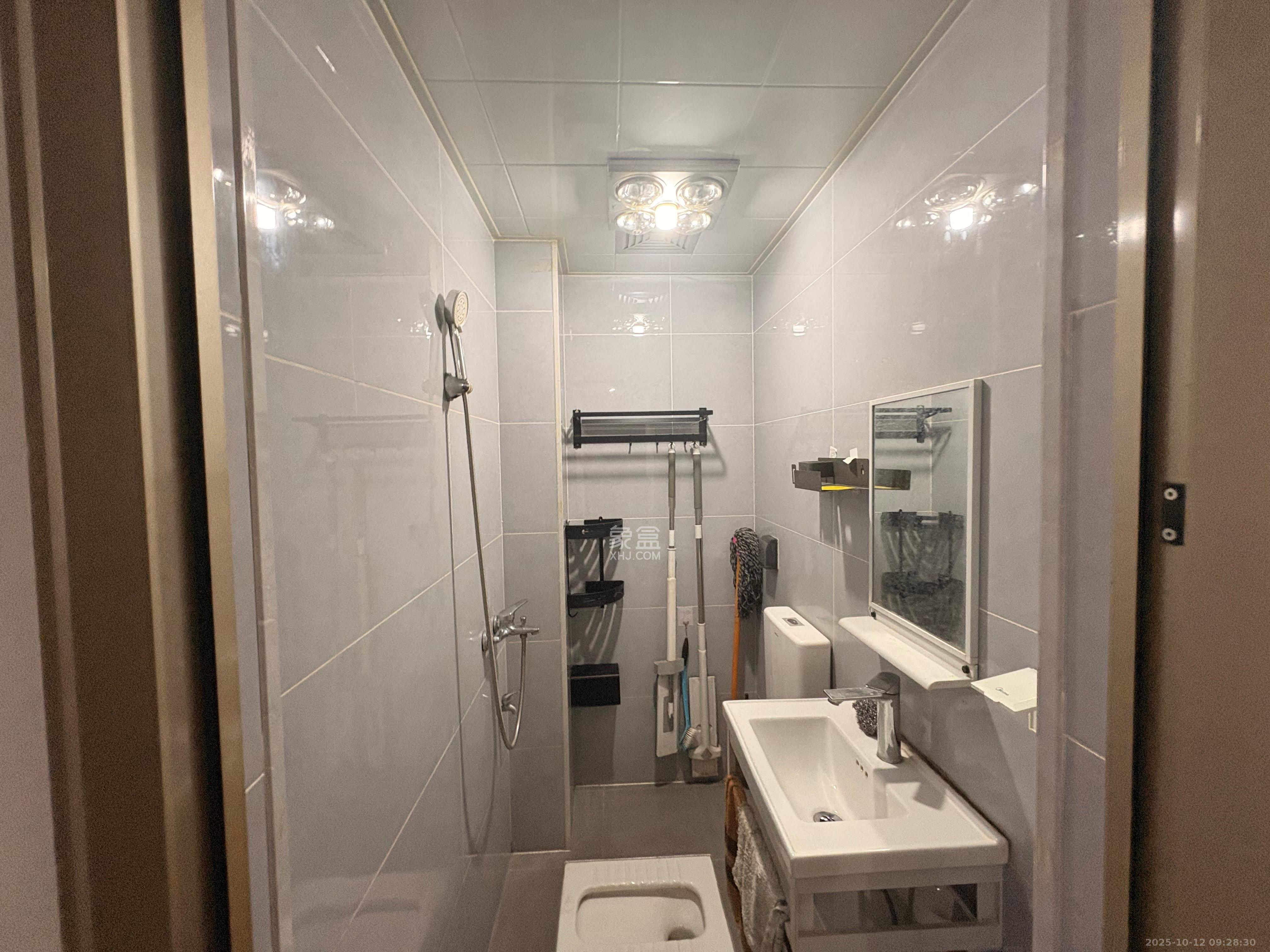 金桂小区二期 2室1厅1卫 1650.0元/月 金桂小区二期 2室1厅1卫 1650.0元/月室内图