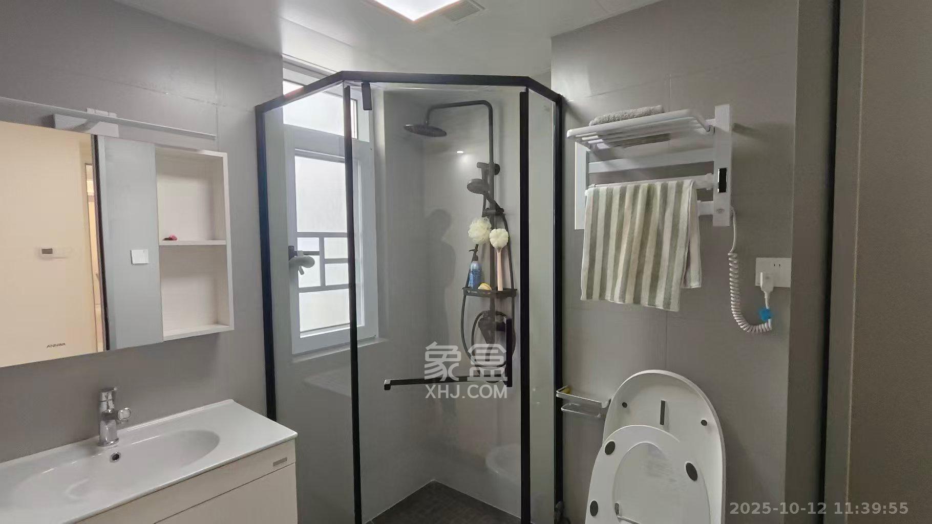 碧桂园培文府锦园  3室2厅1卫    2800.0元/月 碧桂园培文府锦园  3室2厅1卫    2800.0元/月室内图