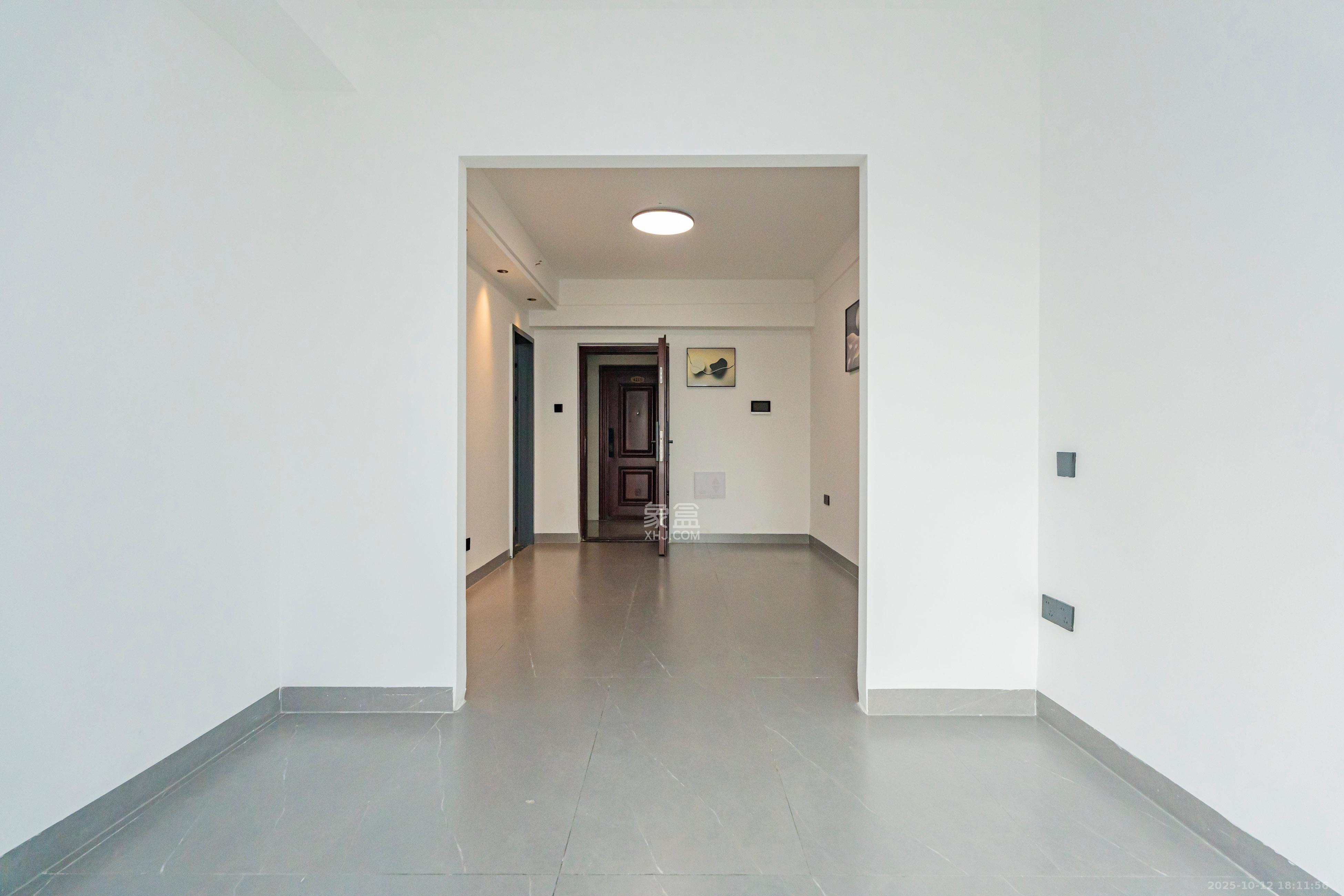 天健城  1室1厅1卫    38.0万卧室