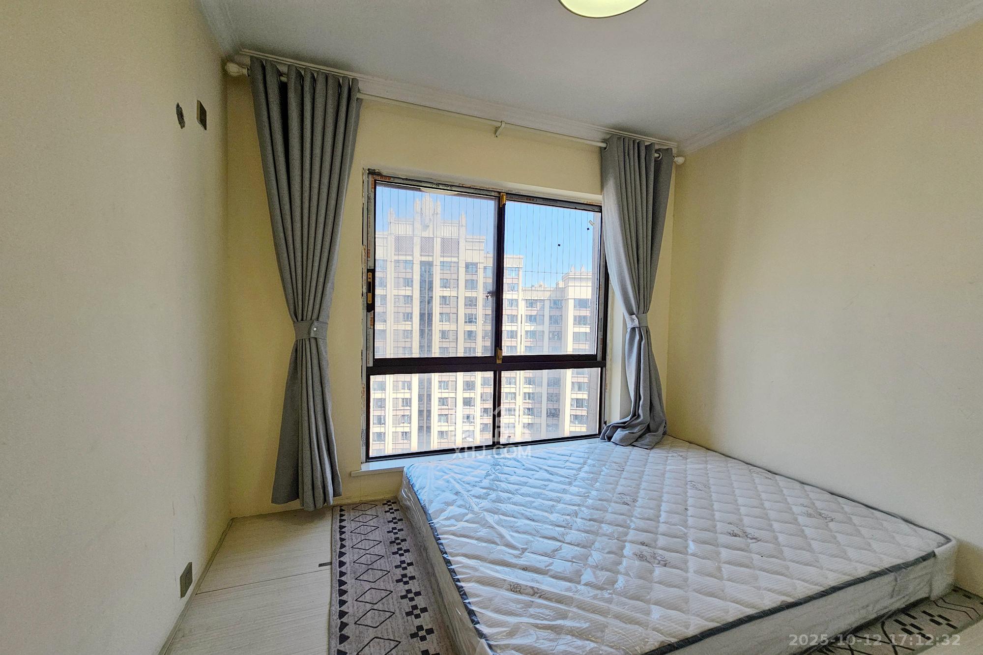 阳光城尚东湾青云苑 3室2厅2卫 80.0万 阳光城尚东湾青云苑 3室2厅2卫 80.0万卧室