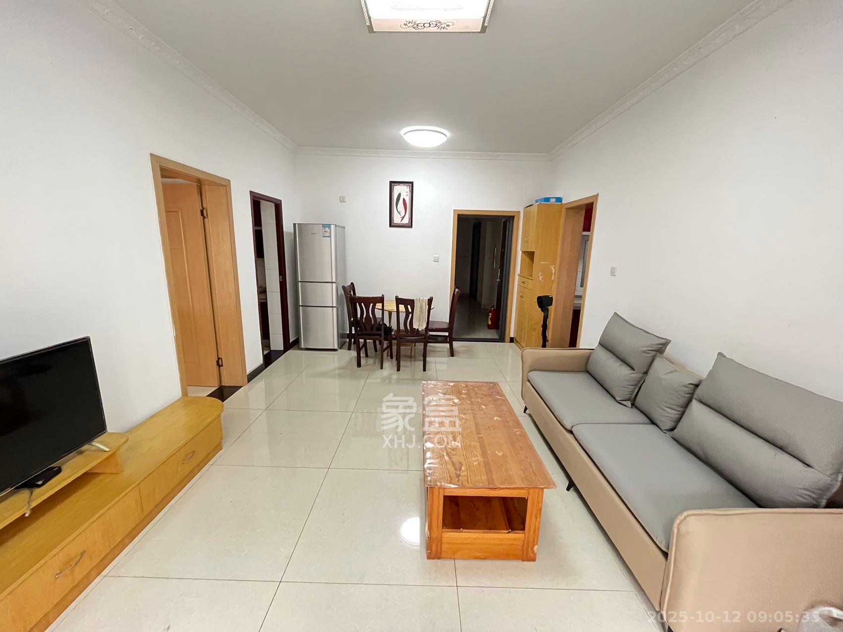 山水新城 1室1厅1卫 1900.0元/月 山水新城 1室1厅1卫 1900.0元/月户型图