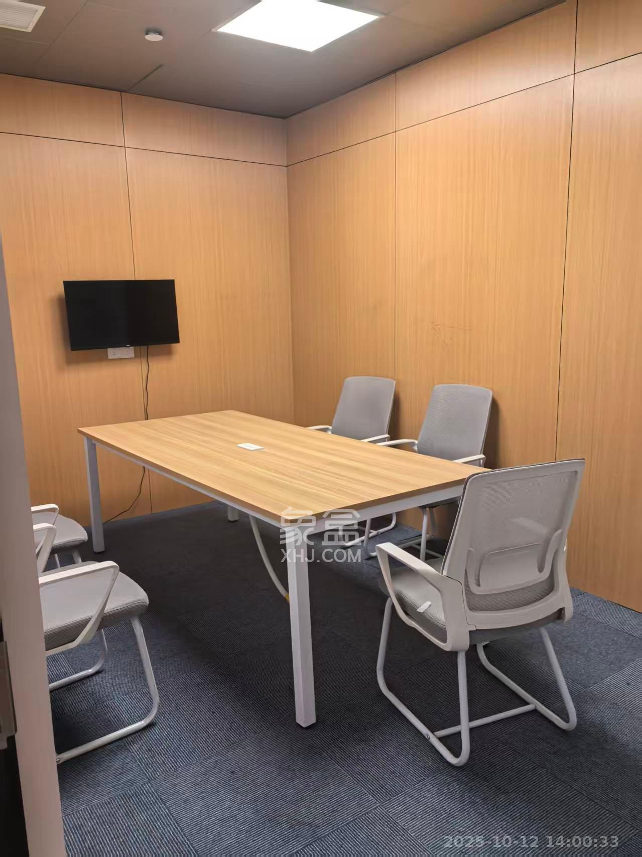 世茂环球金融中心   402.0㎡      32000.0元/月室内图