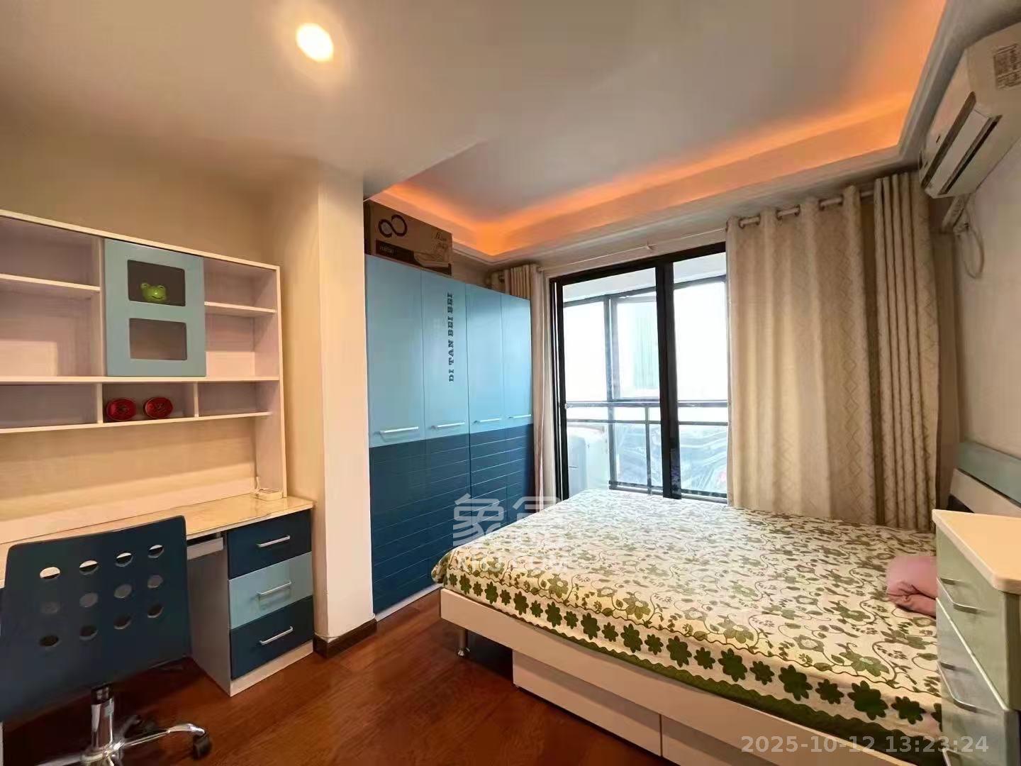 公园9号  2室1厅1卫    3500.0元/月 公园9号  2室1厅1卫    3500.0元/月室内图