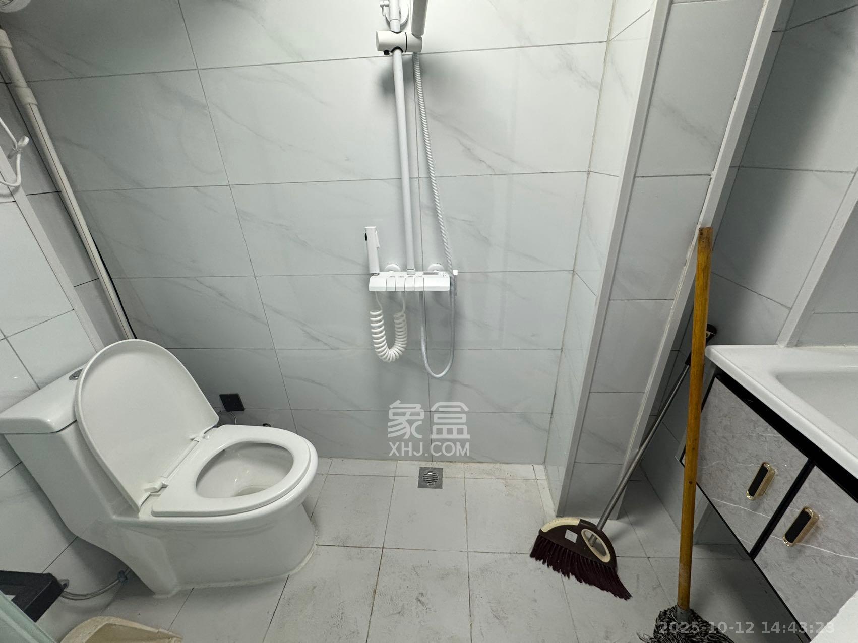 新长海尚都国际(海坤美寓) 1室1厅1卫 1400.0元/月 新长海尚都国际(海坤美寓) 1室1厅1卫 1400.0元/月室内图