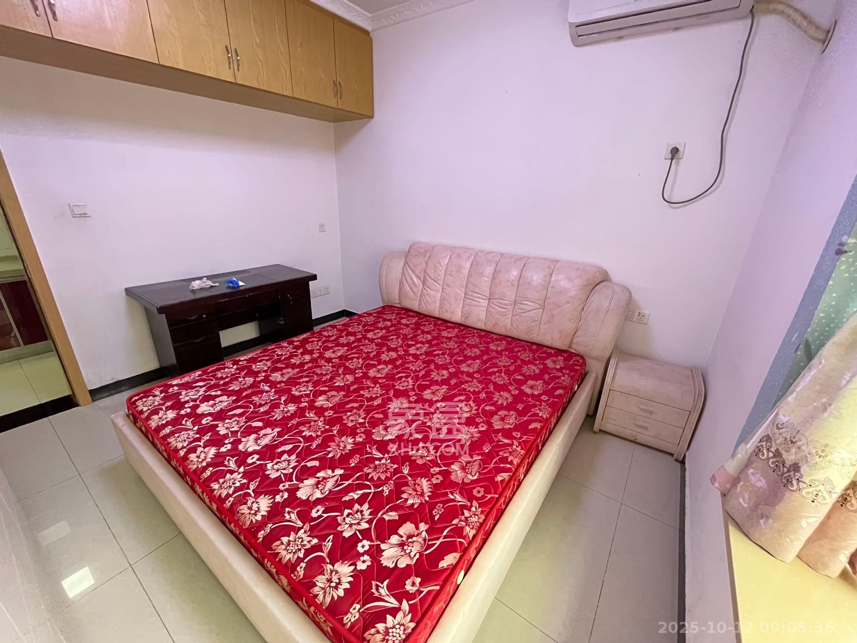 山水新城  1室1厅1卫    1900.0元/月户型图