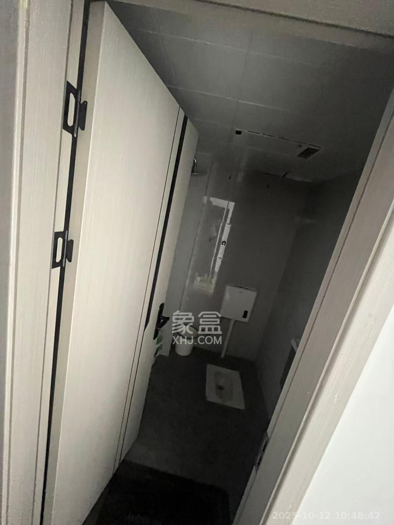 长城雅苑   47.1㎡      16000.0元/月室内图