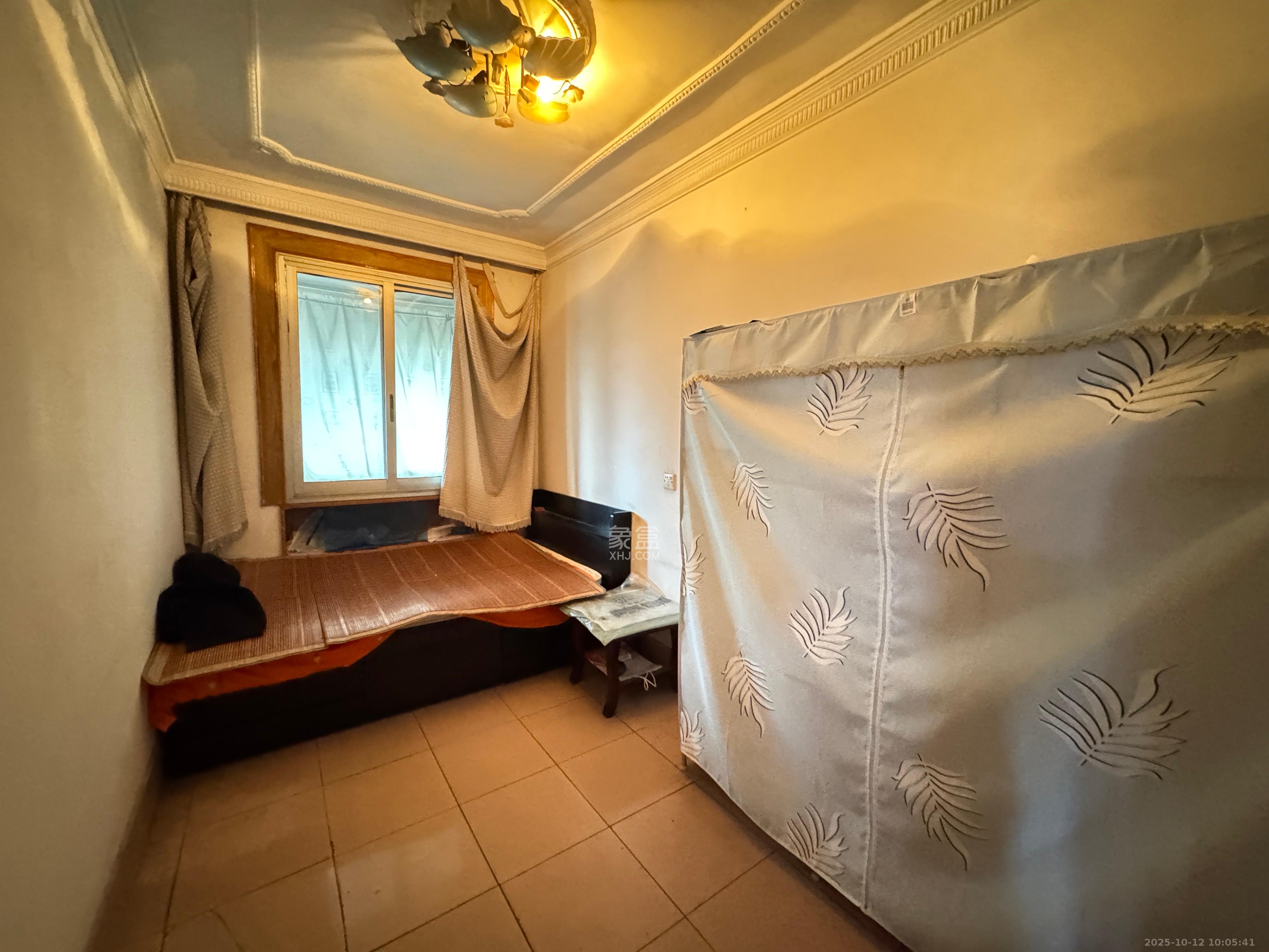 火把山小区  2室1厅0卫    1200.0元/月室内图