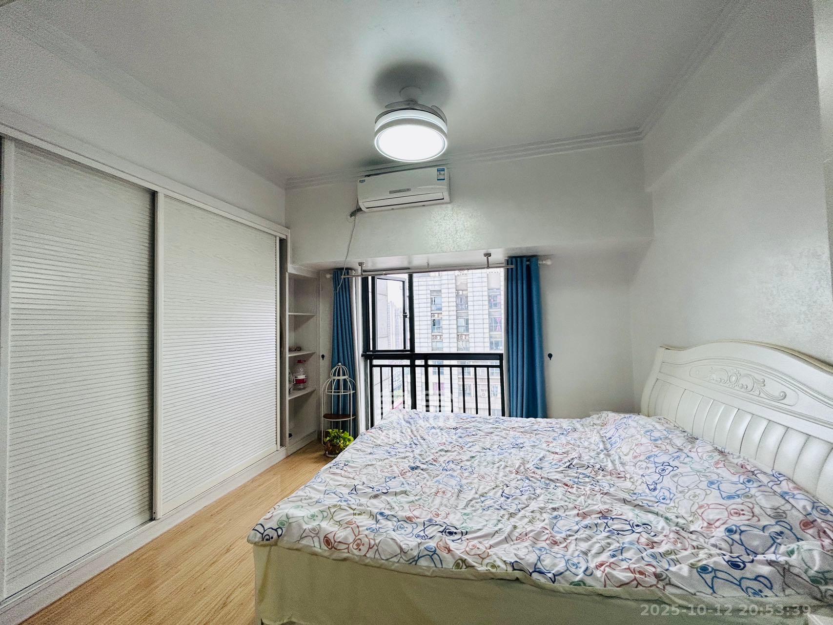 西子一间  1室0厅1卫    1900.0元/月室内图