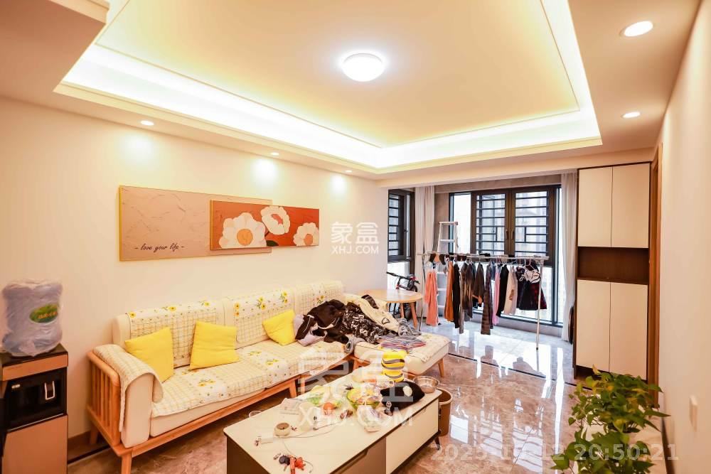 金地中交麓谷香颂(金地中交雅苑)  3室2厅1卫    3000.0元/月 金地中交麓谷香颂(金地中交雅苑)  3室2厅1卫    3000.0元/月室内图