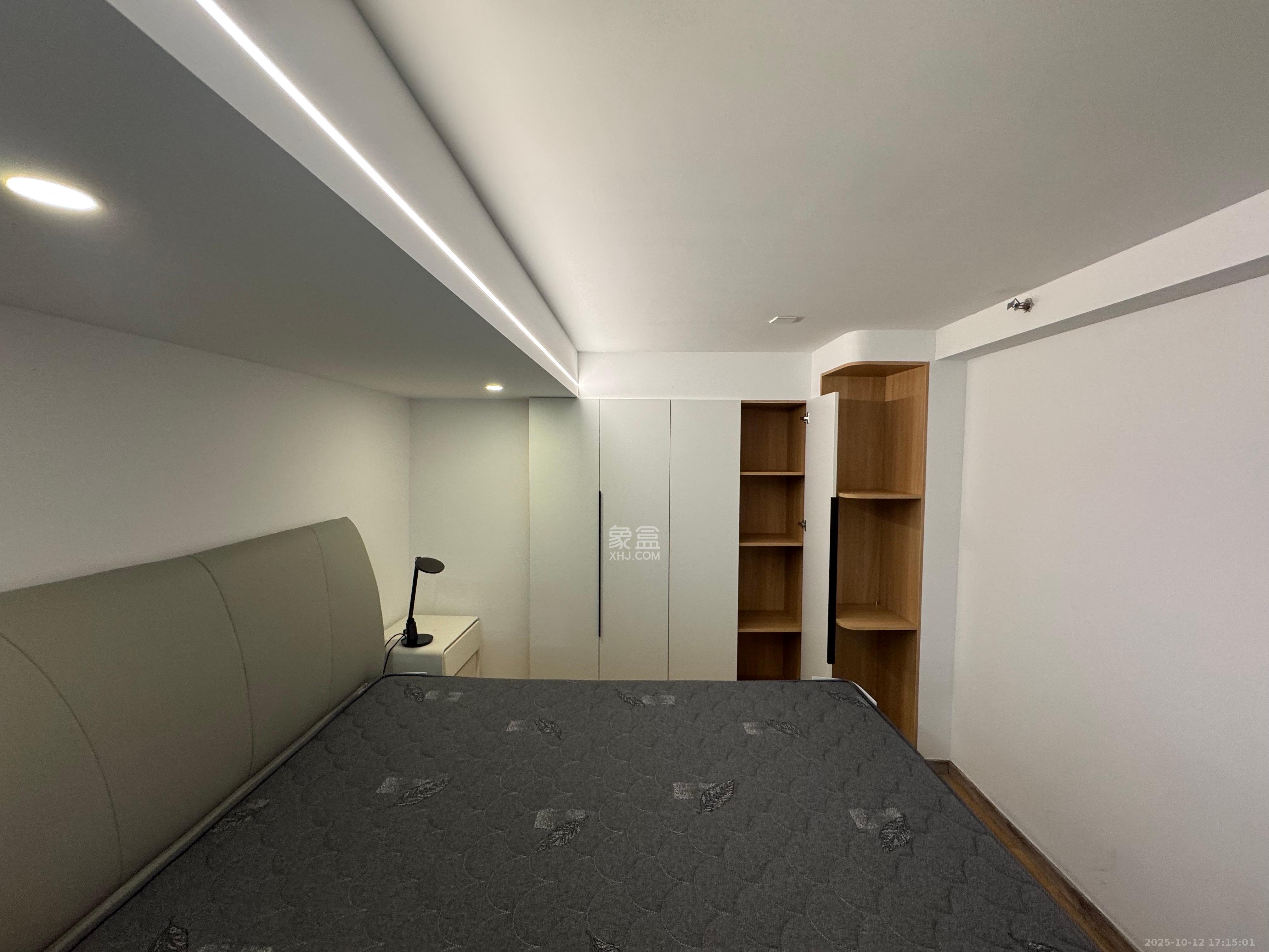 新长海D1站  1室1厅1卫    1500.0元/月室内图