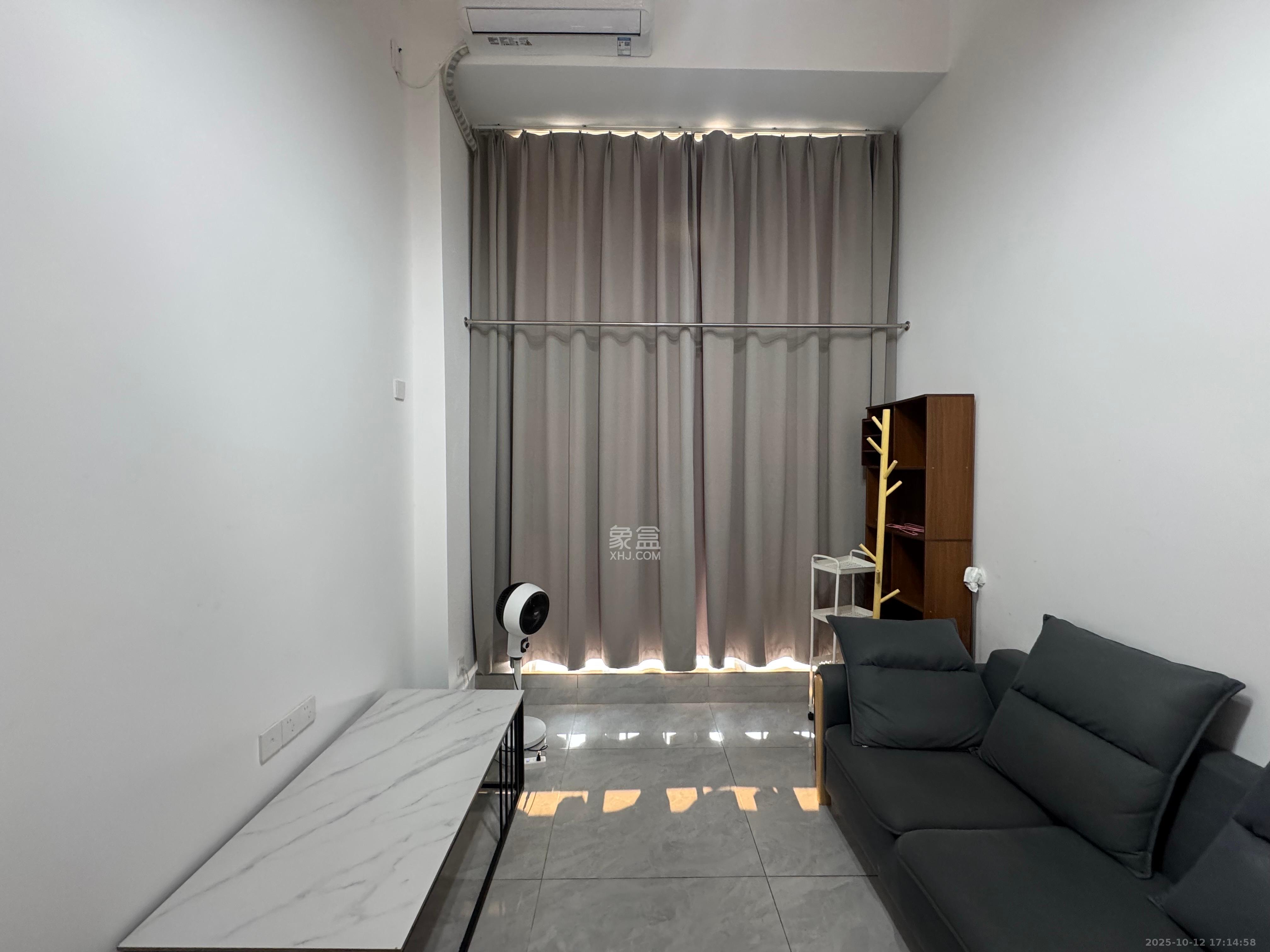 新长海D1站  1室1厅1卫    1500.0元/月室内图