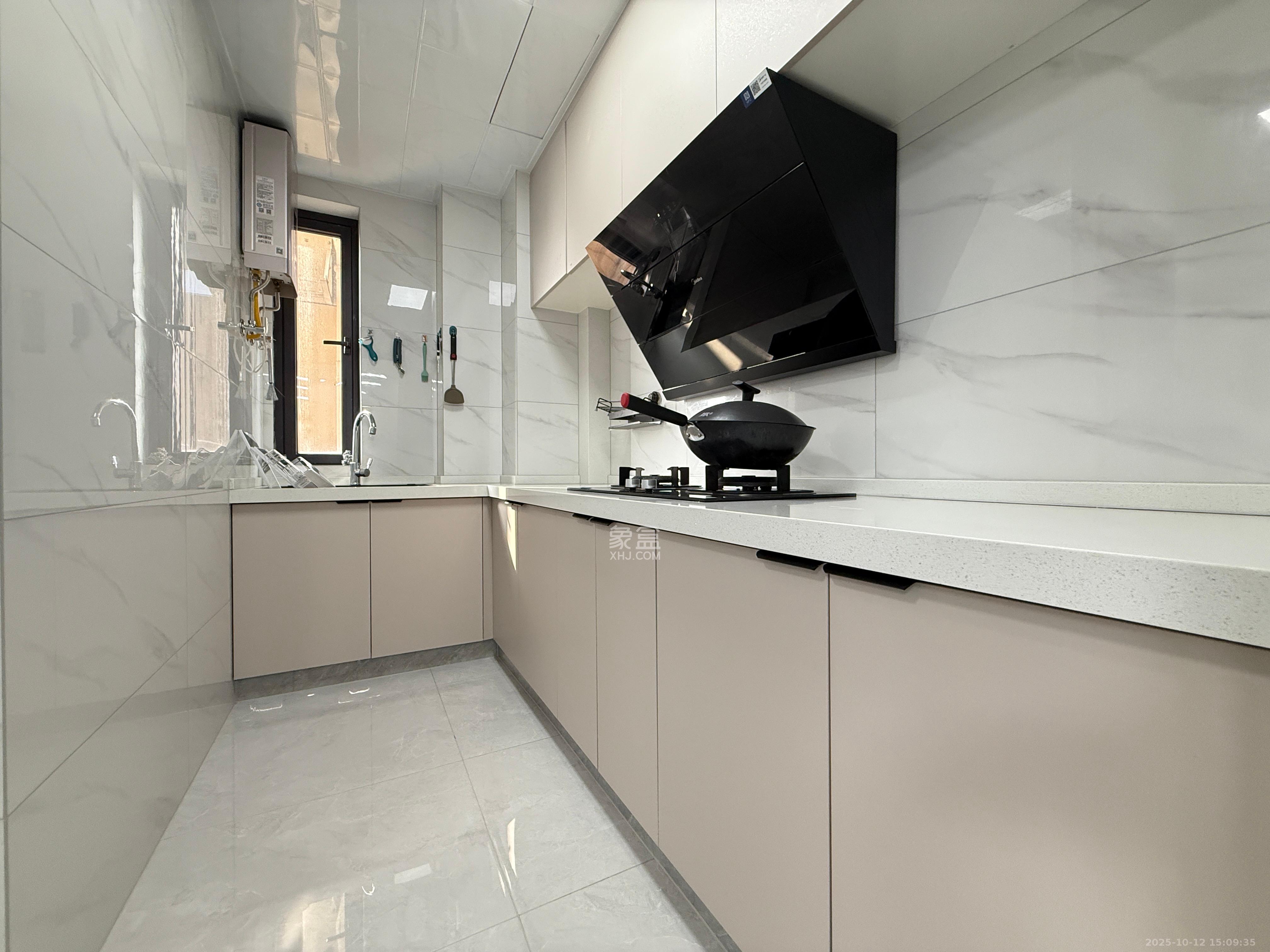 勤诚达境界城  3室2厅1卫    2200.0元/月室内图