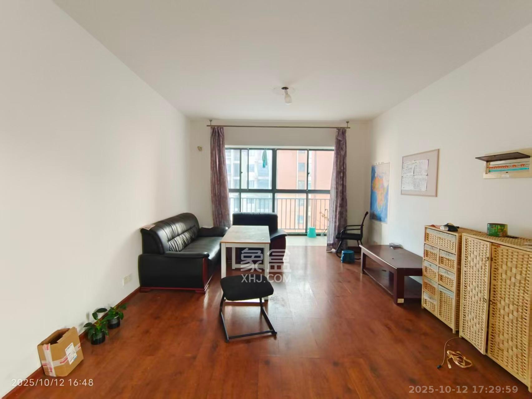 天和家园  2室2厅1卫    2000.0元/月室内图