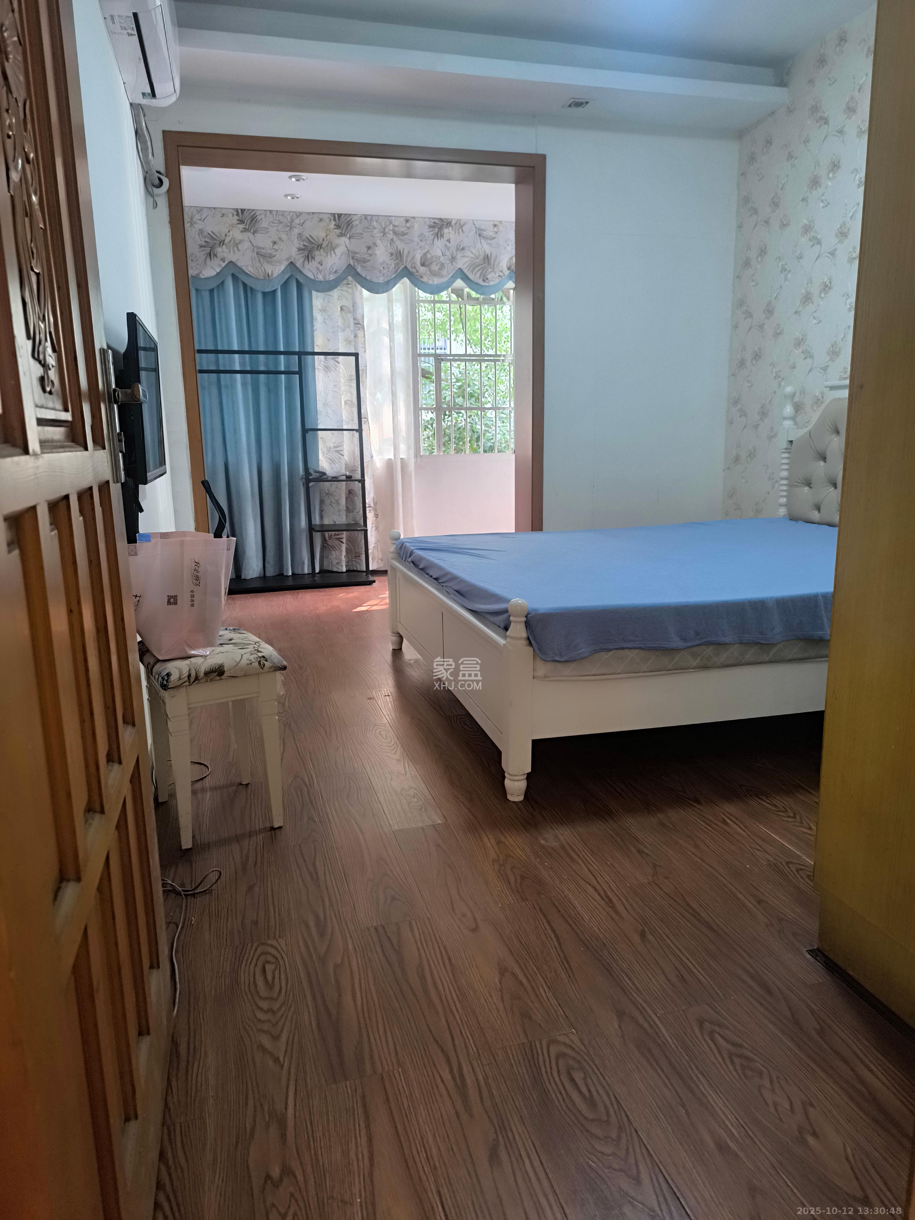 省建行宿舍  2室2厅1卫    2300.0元/月室内图