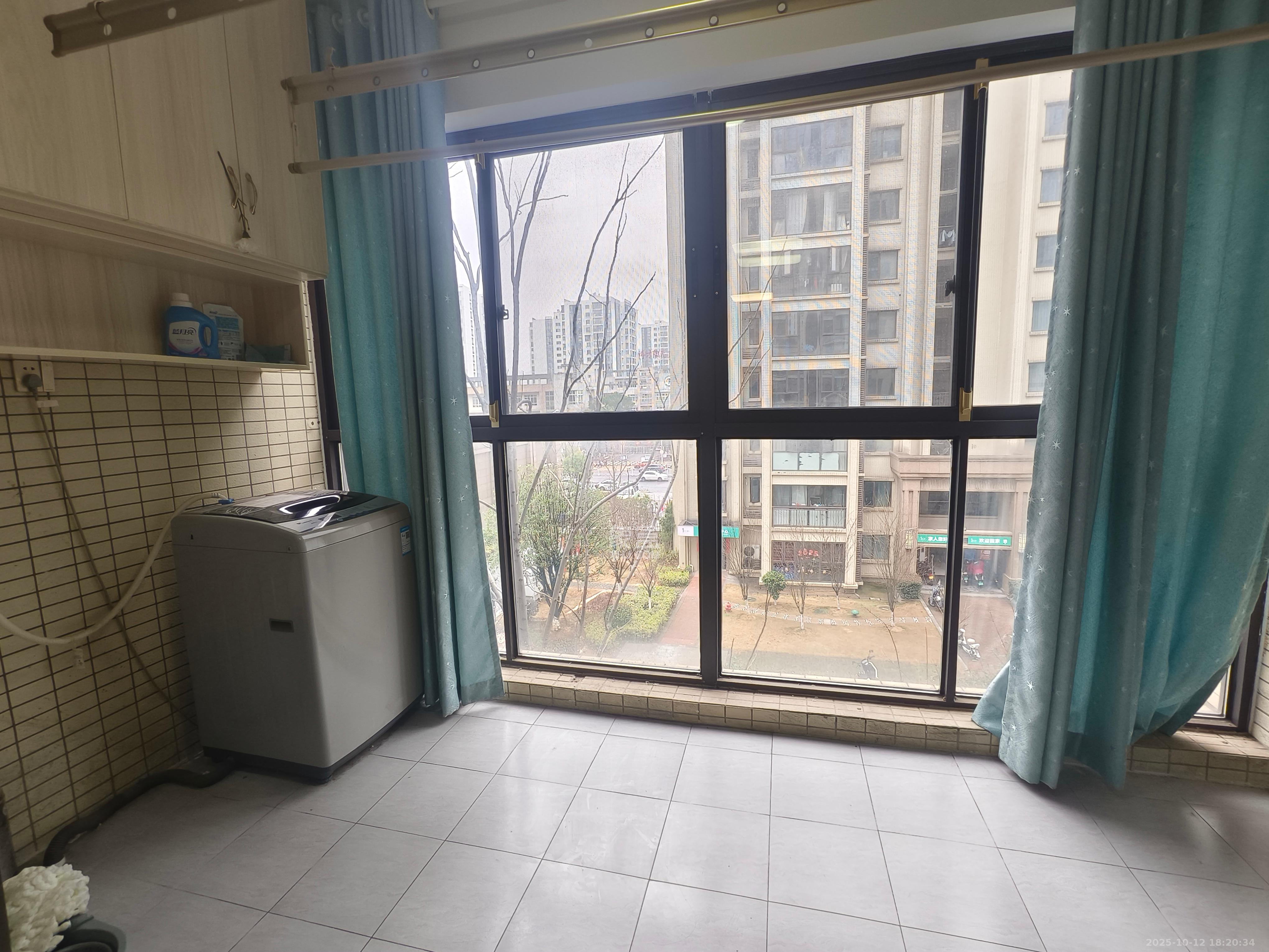 惟盛园 2室1厅1卫 2500.0元/月 惟盛园 2室1厅1卫 2500.0元/月室内图