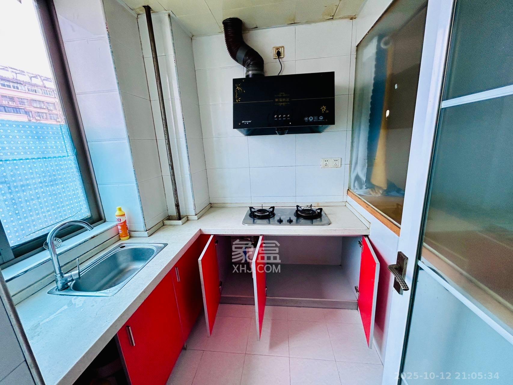 汇达国际公馆（汇达大厦）  1室1厅1卫    1500.0元/月室内图