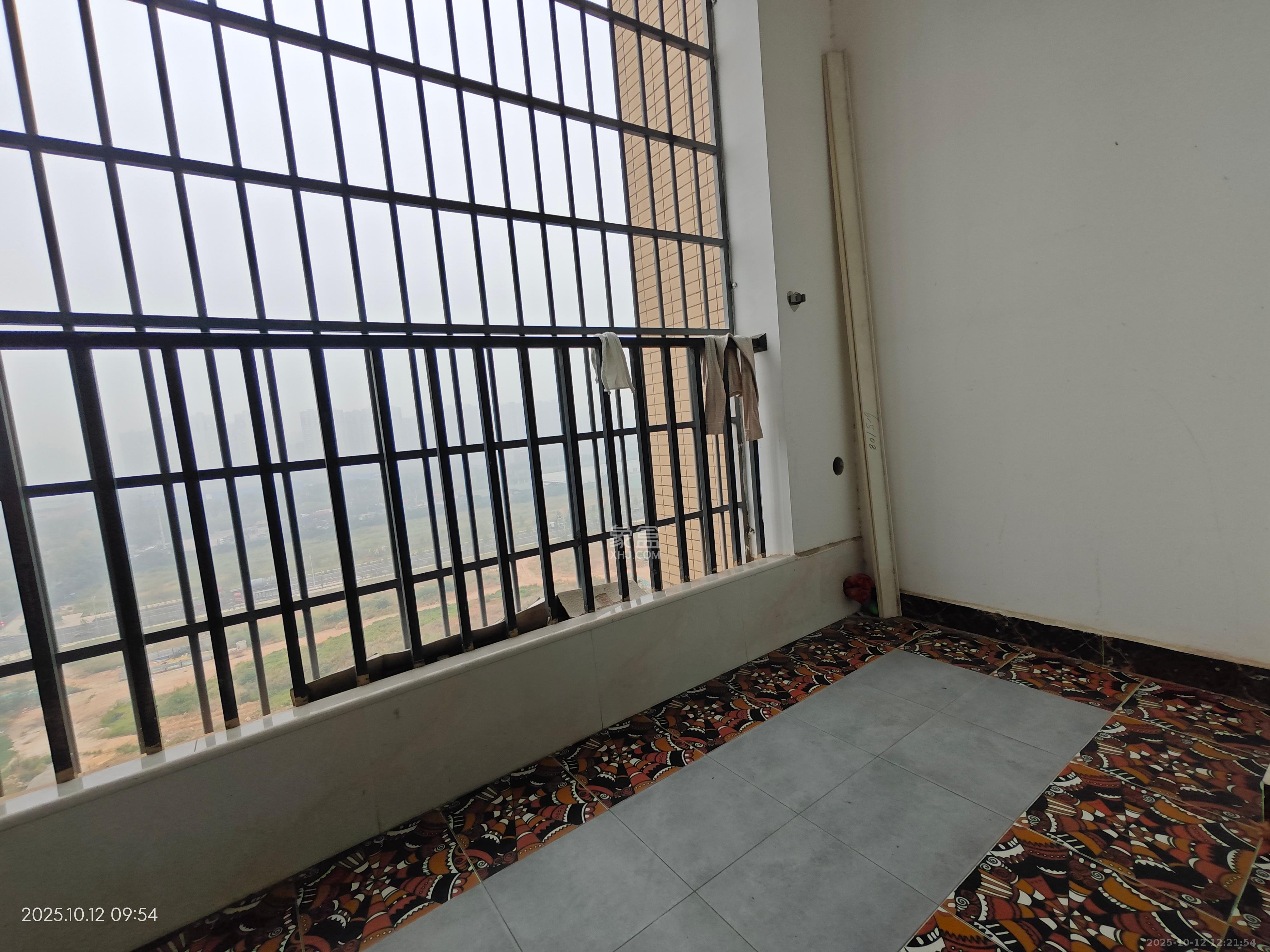 深业睿城 2室1厅1卫 1850.0元/月 深业睿城 2室1厅1卫 1850.0元/月室内图