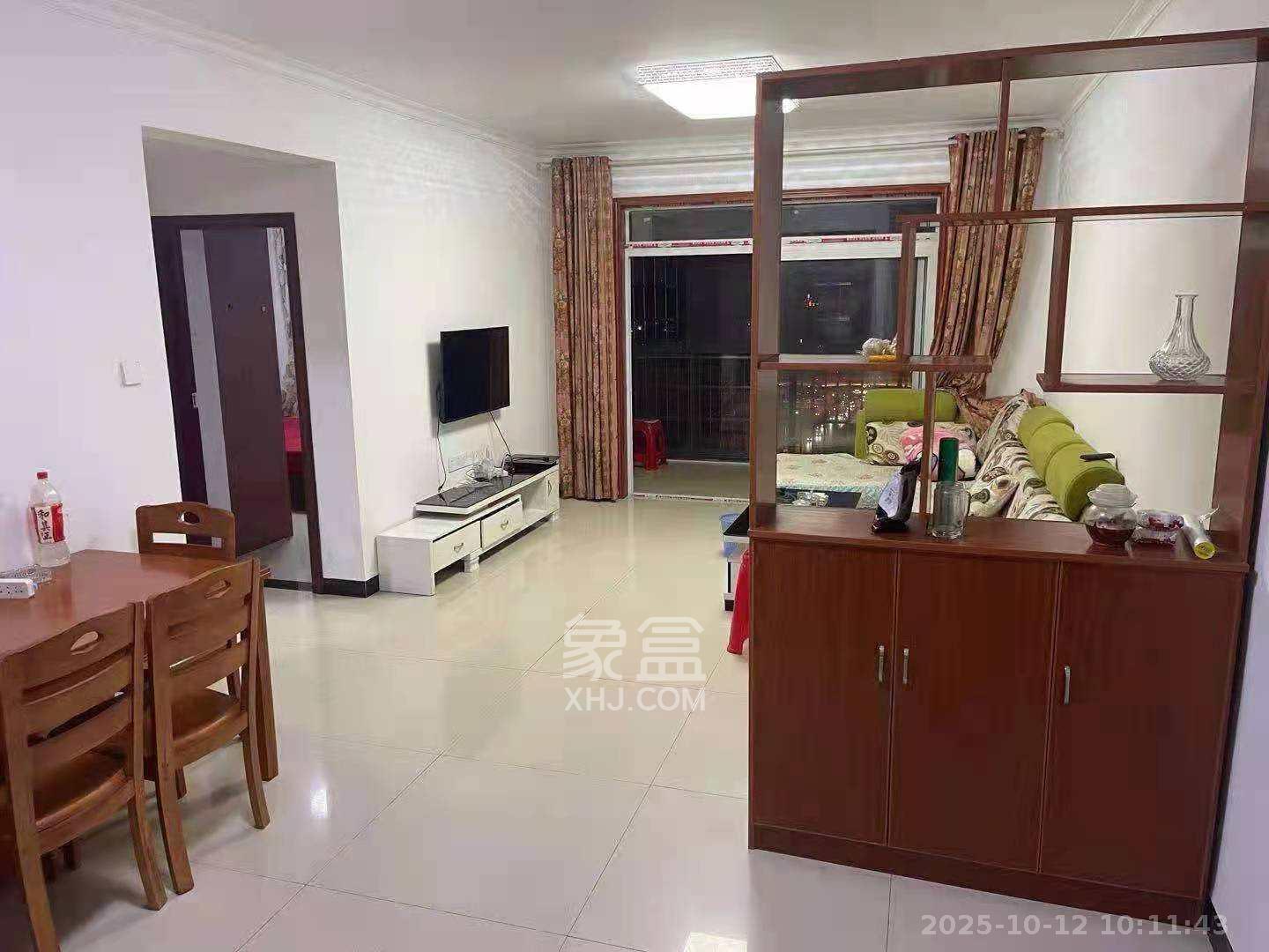 星城新宇莲景苑  2室2厅1卫    2000.0元/月 星城新宇莲景苑  2室2厅1卫    2000.0元/月