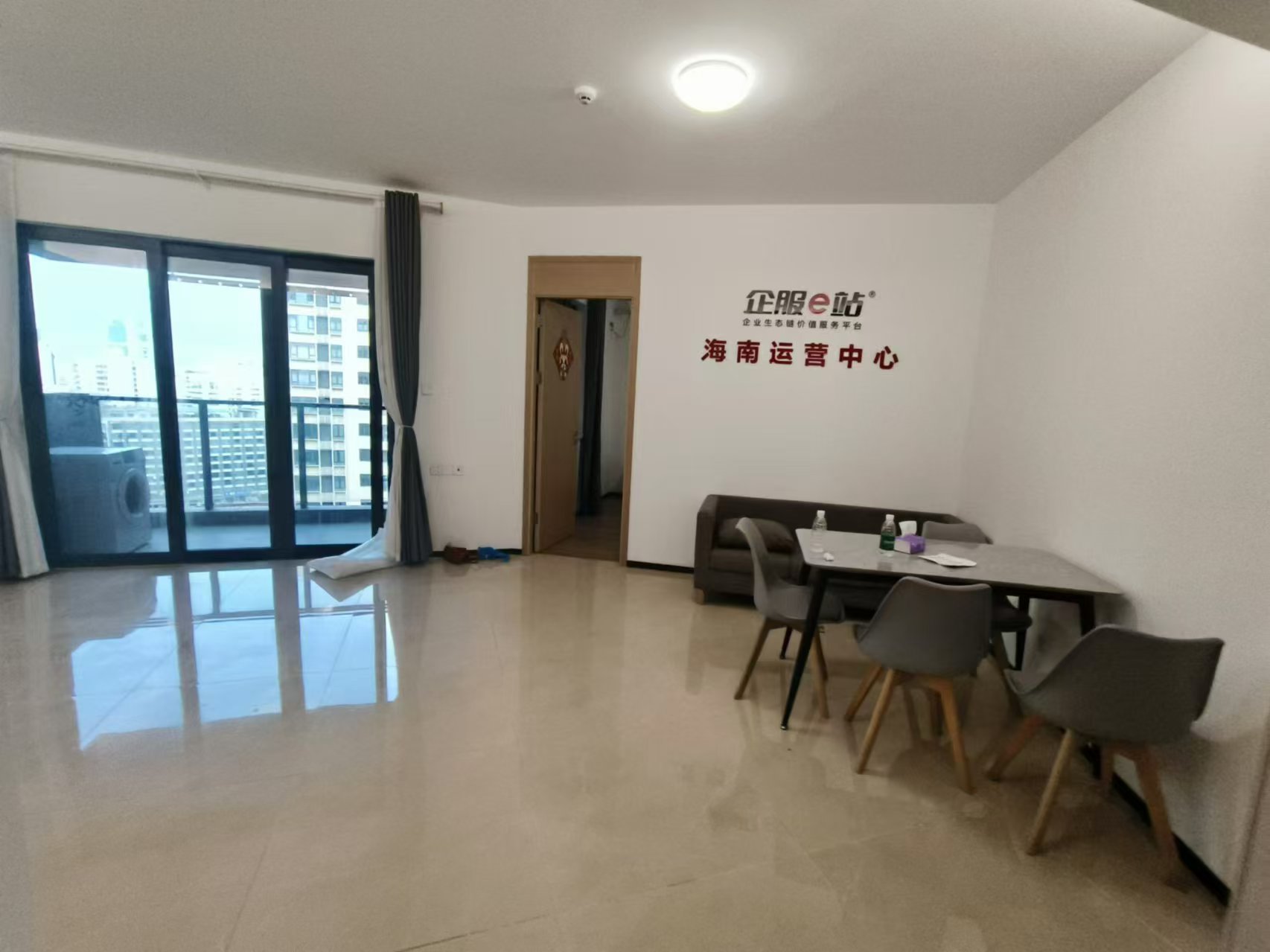 华润中心二期东悦府 2室1厅1卫 4500.0元/月 华润中心二期东悦府 2室1厅1卫 4500.0元/月室内图