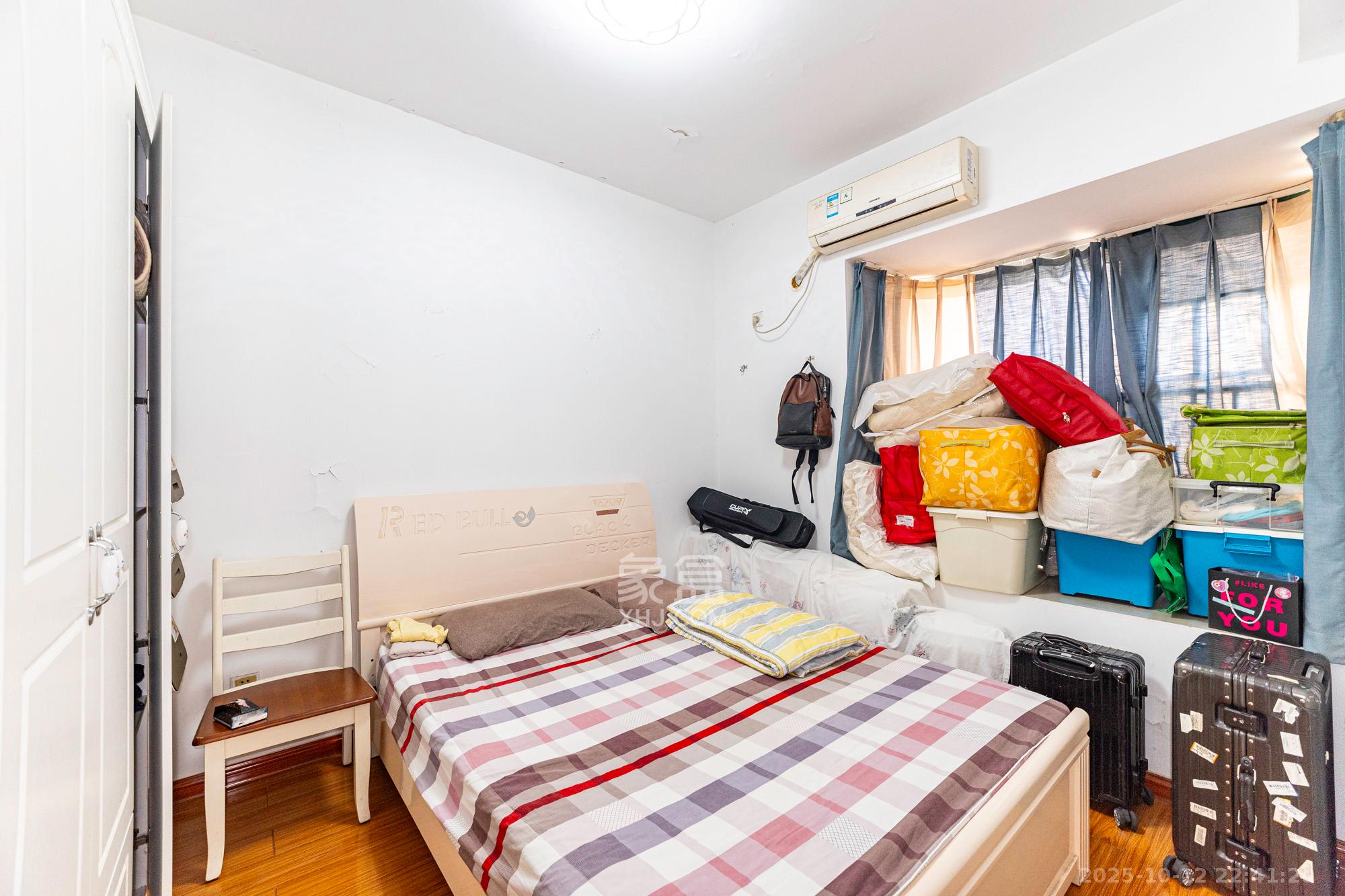 月畔湾 2室2厅1卫 65.0万 月畔湾 2室2厅1卫 65.0万卧室