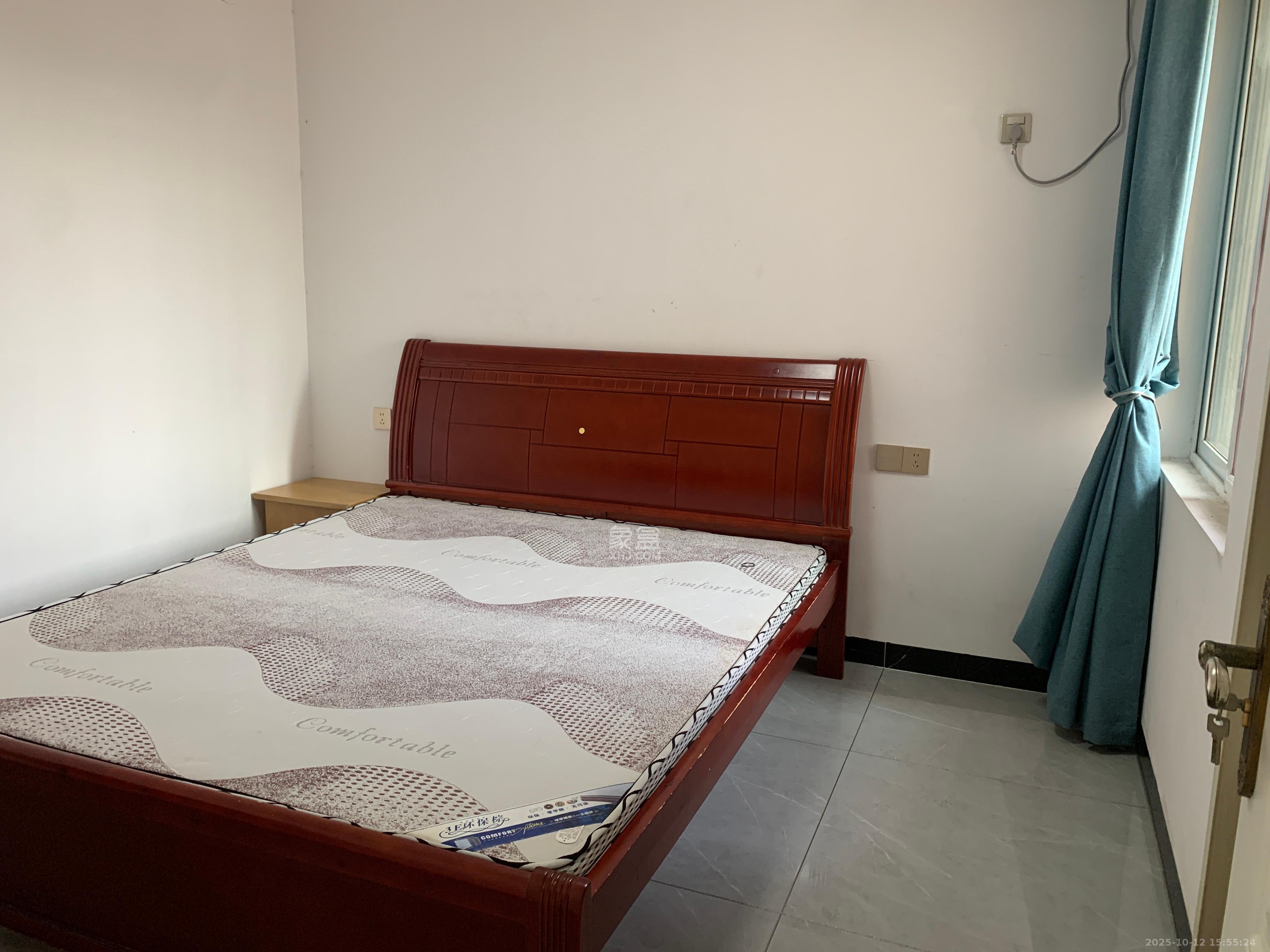 和润园一、二期  2室2厅1卫    1850.0元/月室内图