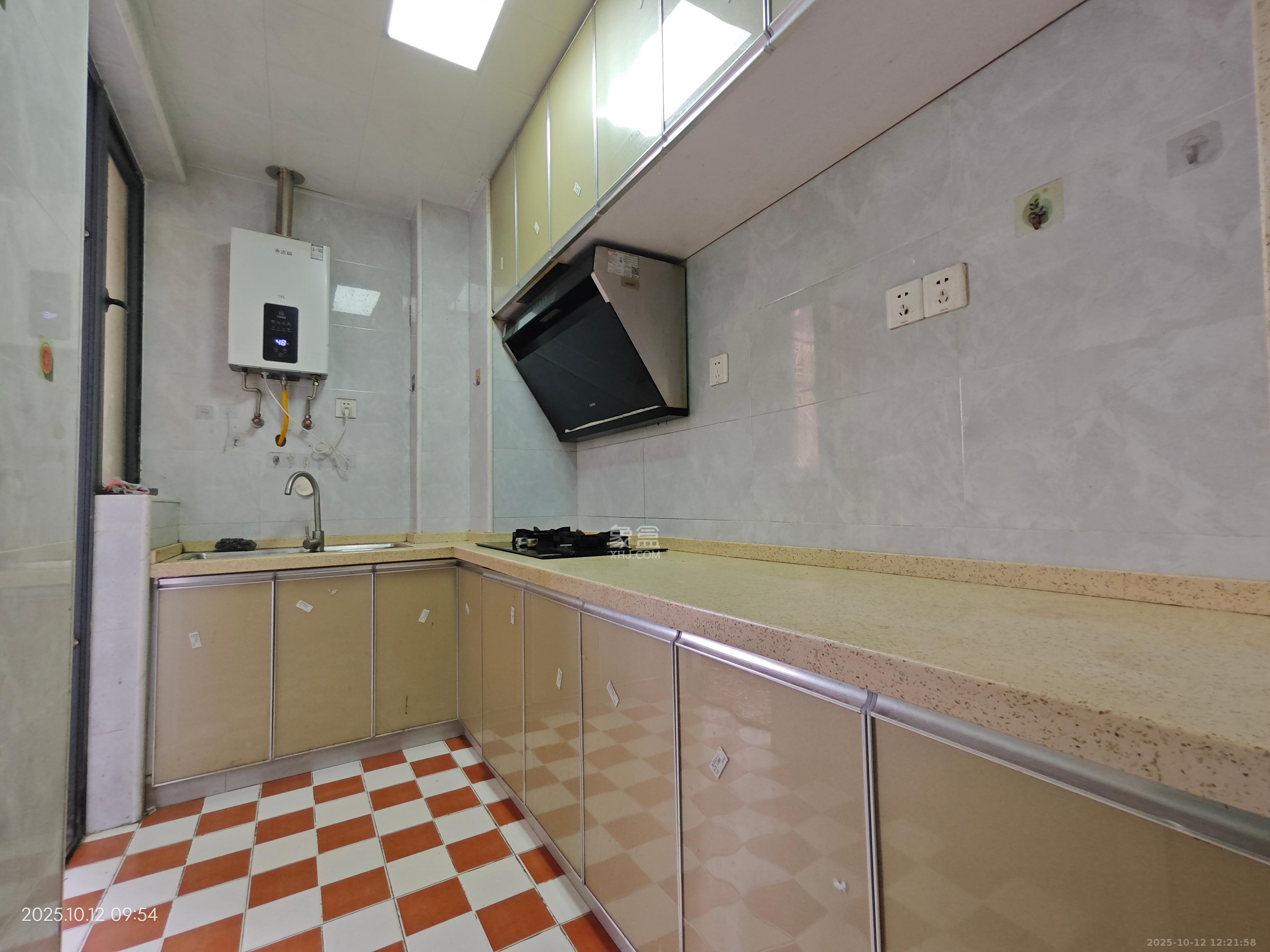 深业睿城 2室1厅1卫 1850.0元/月 深业睿城 2室1厅1卫 1850.0元/月室内图