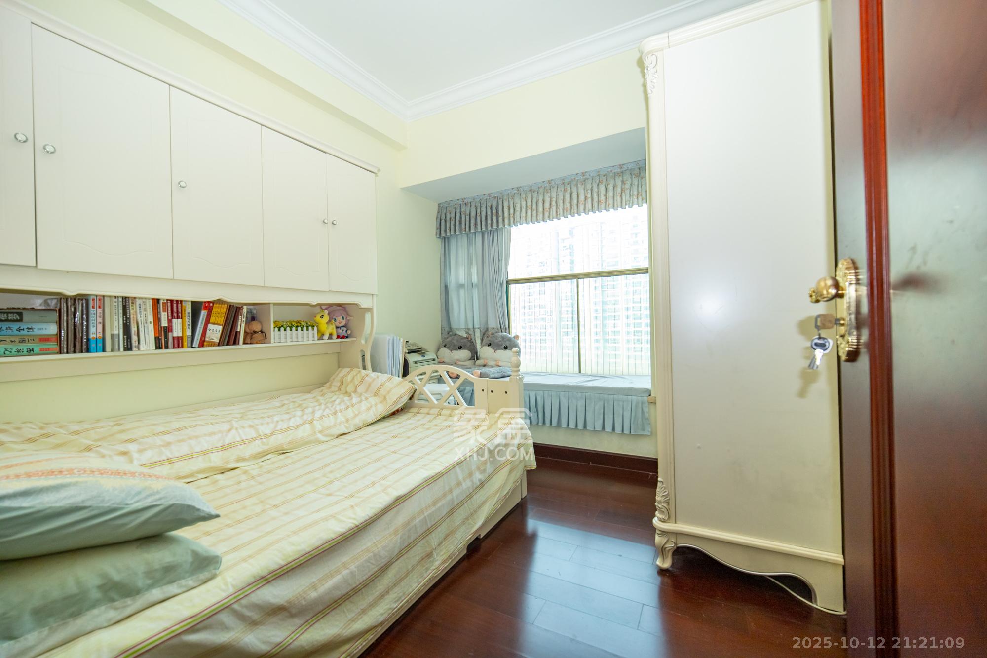 恒大雅苑  3室2厅1卫    119.0万卧室