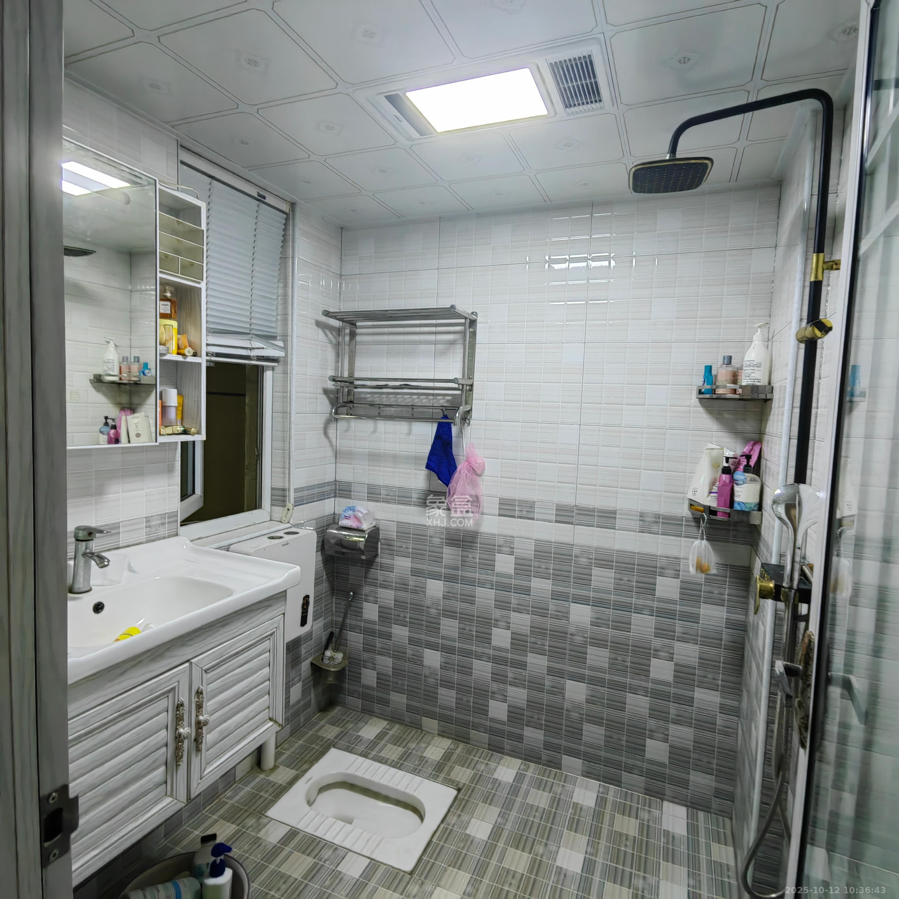 荣盛花语城  2室2厅1卫    1500.0元/月室内图