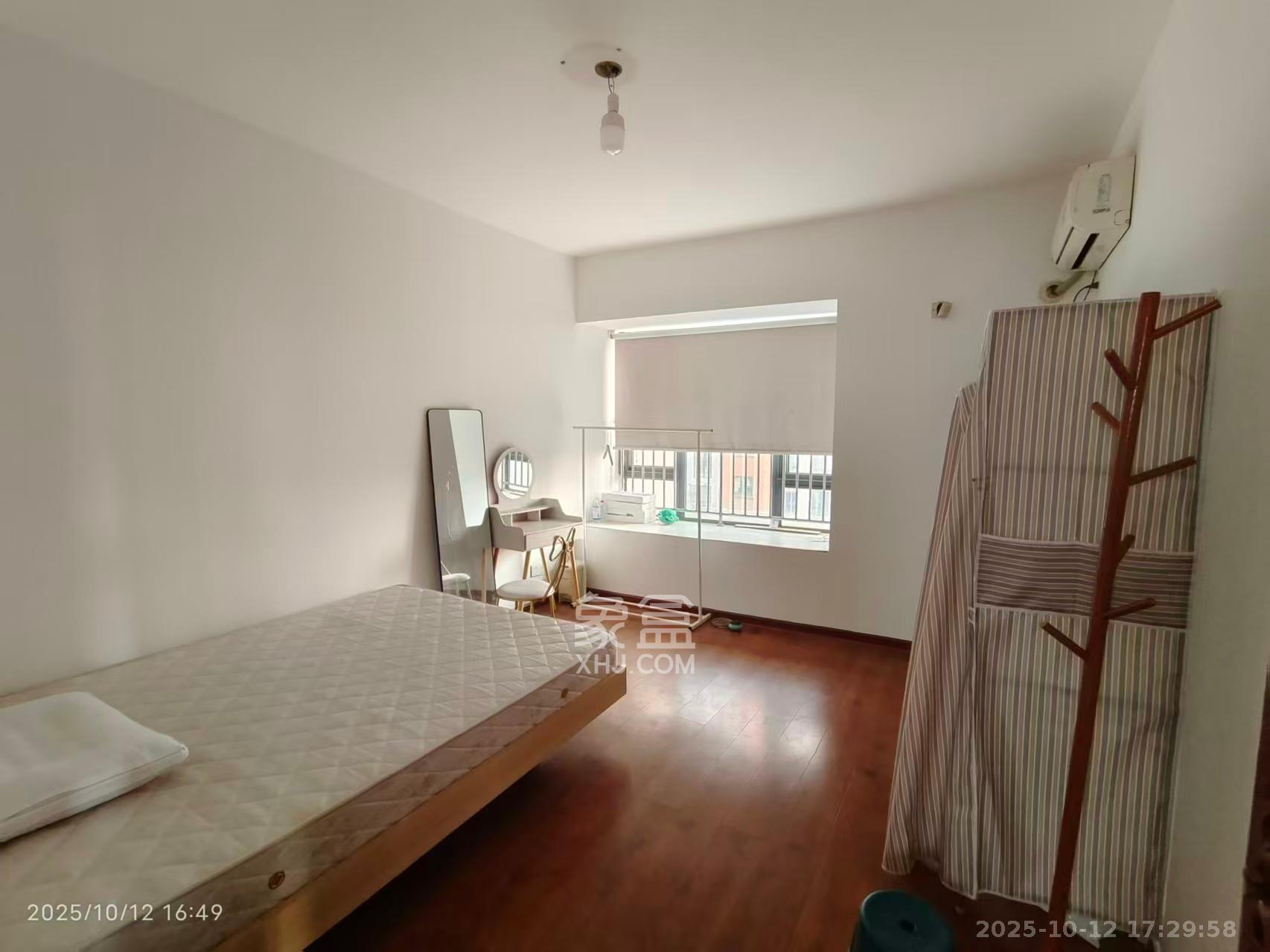 天和家园 2室2厅1卫 2000.0元/月 天和家园 2室2厅1卫 2000.0元/月室内图