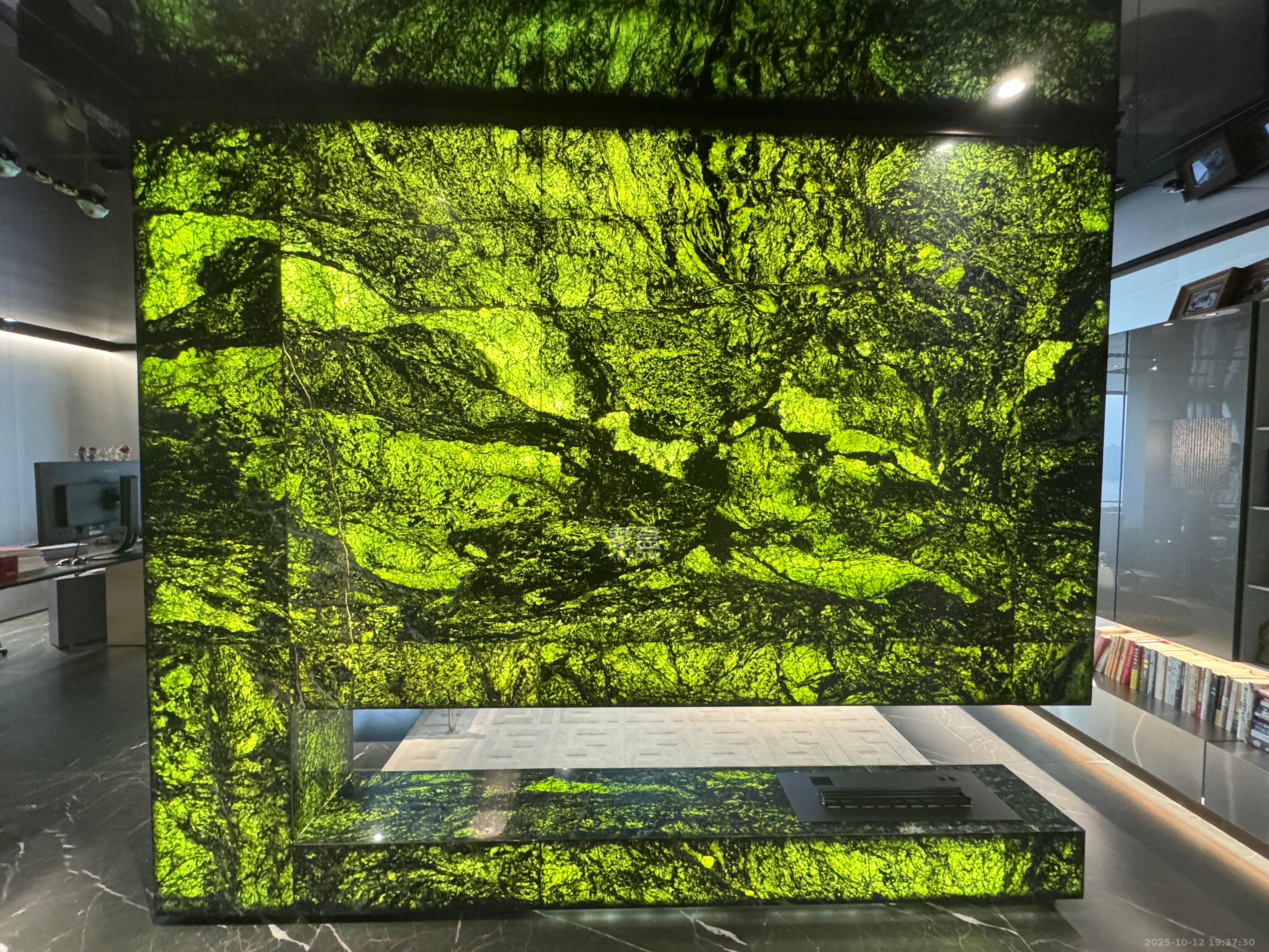 湘江颂 1室0厅0卫 13000.0元/月 湘江颂 1室0厅0卫 13000.0元/月室内图