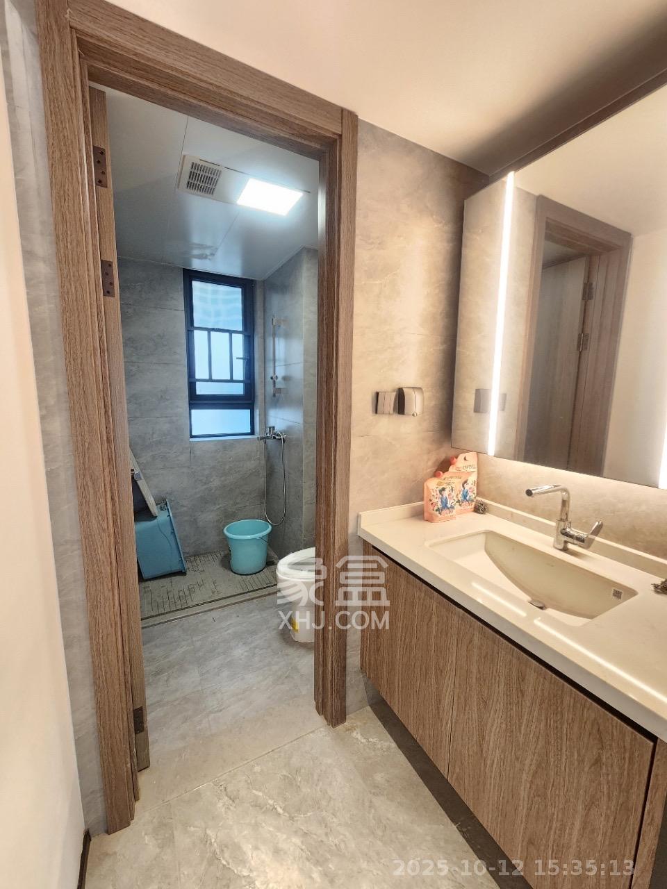 万科森林公园  4室2厅2卫    4000.0元/月 万科森林公园  4室2厅2卫    4000.0元/月室内图