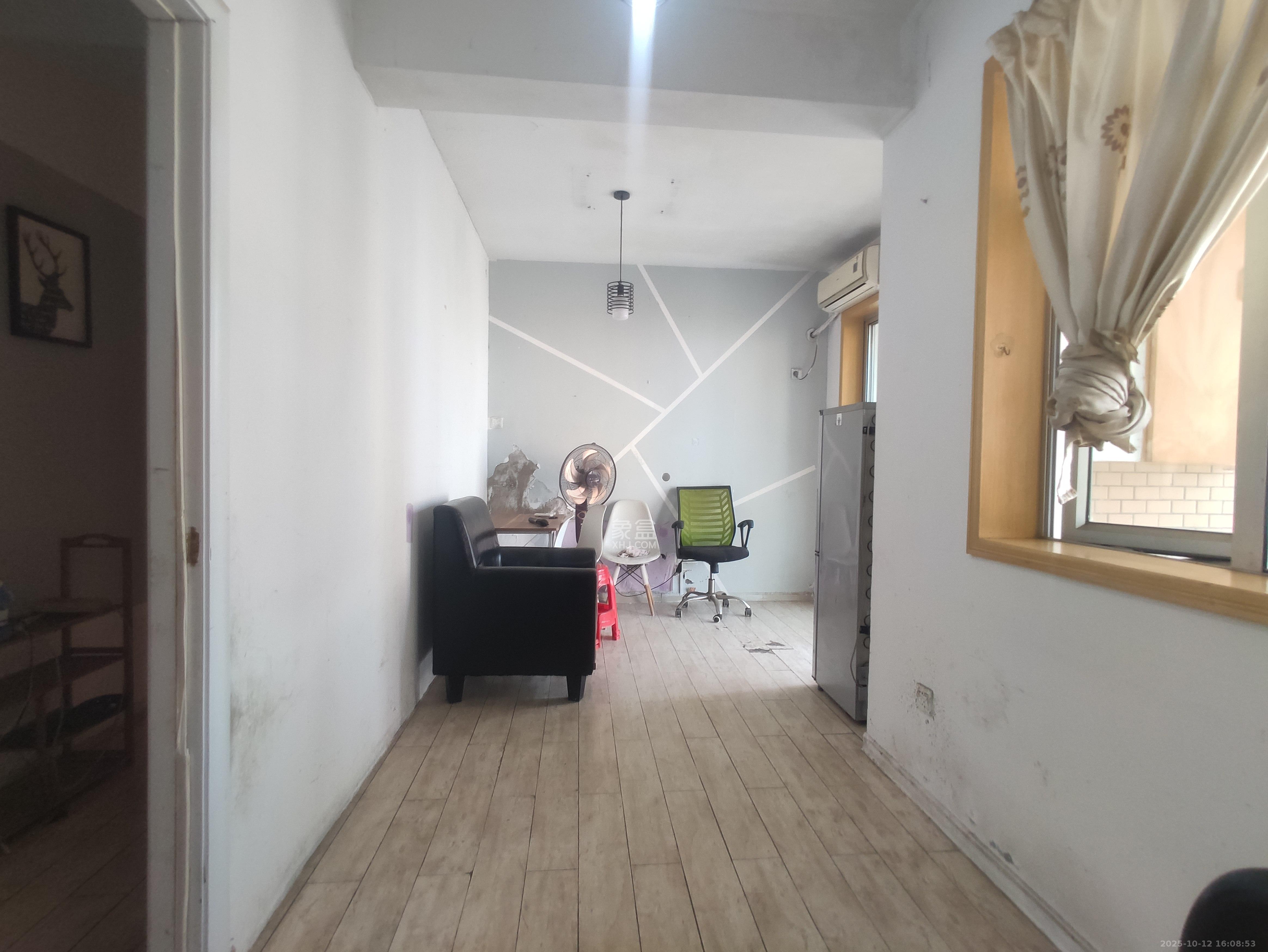 凯通国际城(凯通朝庭) 1室0厅0卫 2300.0元/月 凯通国际城(凯通朝庭) 1室0厅0卫 2300.0元/月室内图