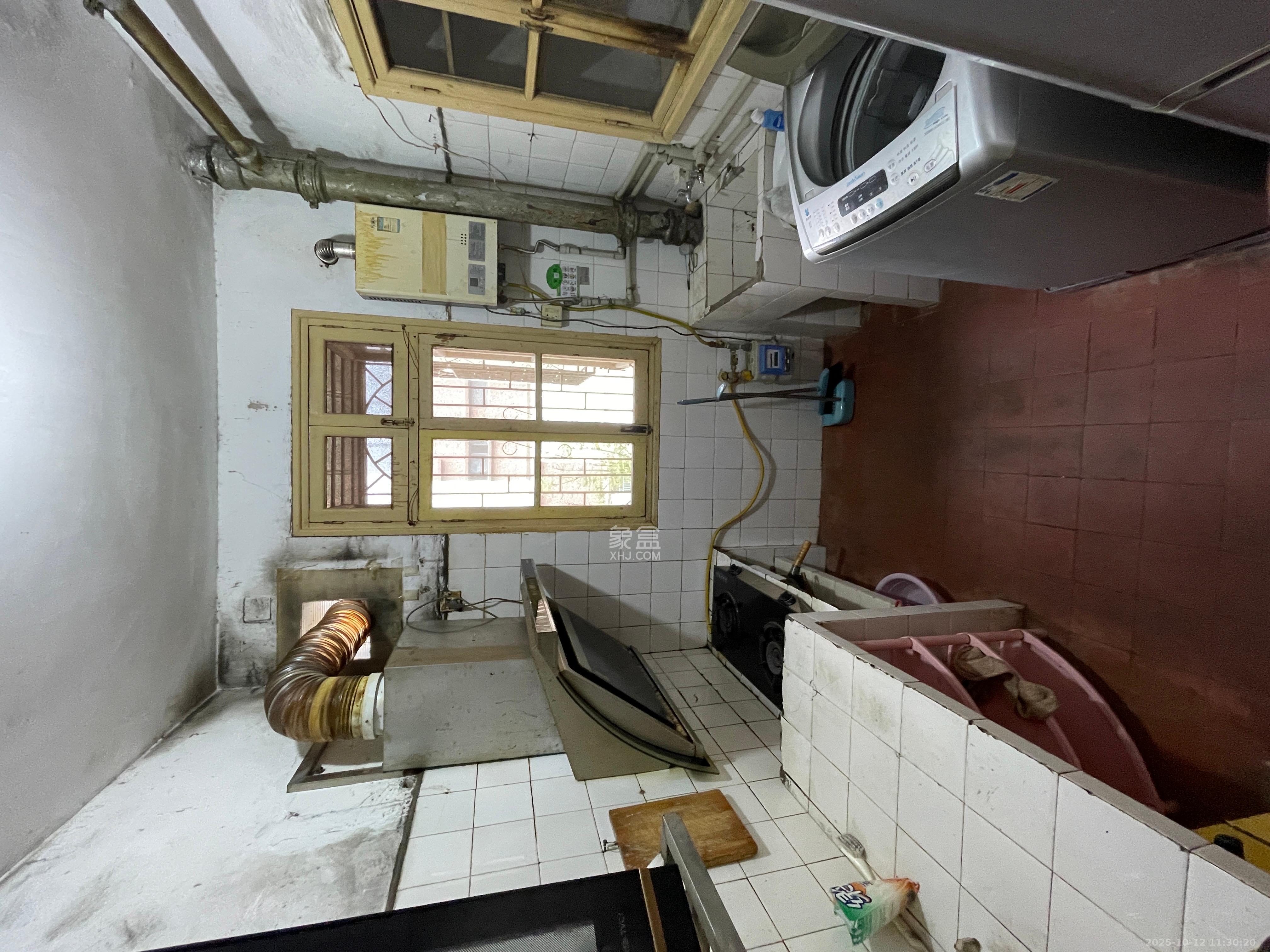 英才园三片  2室1厅1卫    1700.0元/月室内图