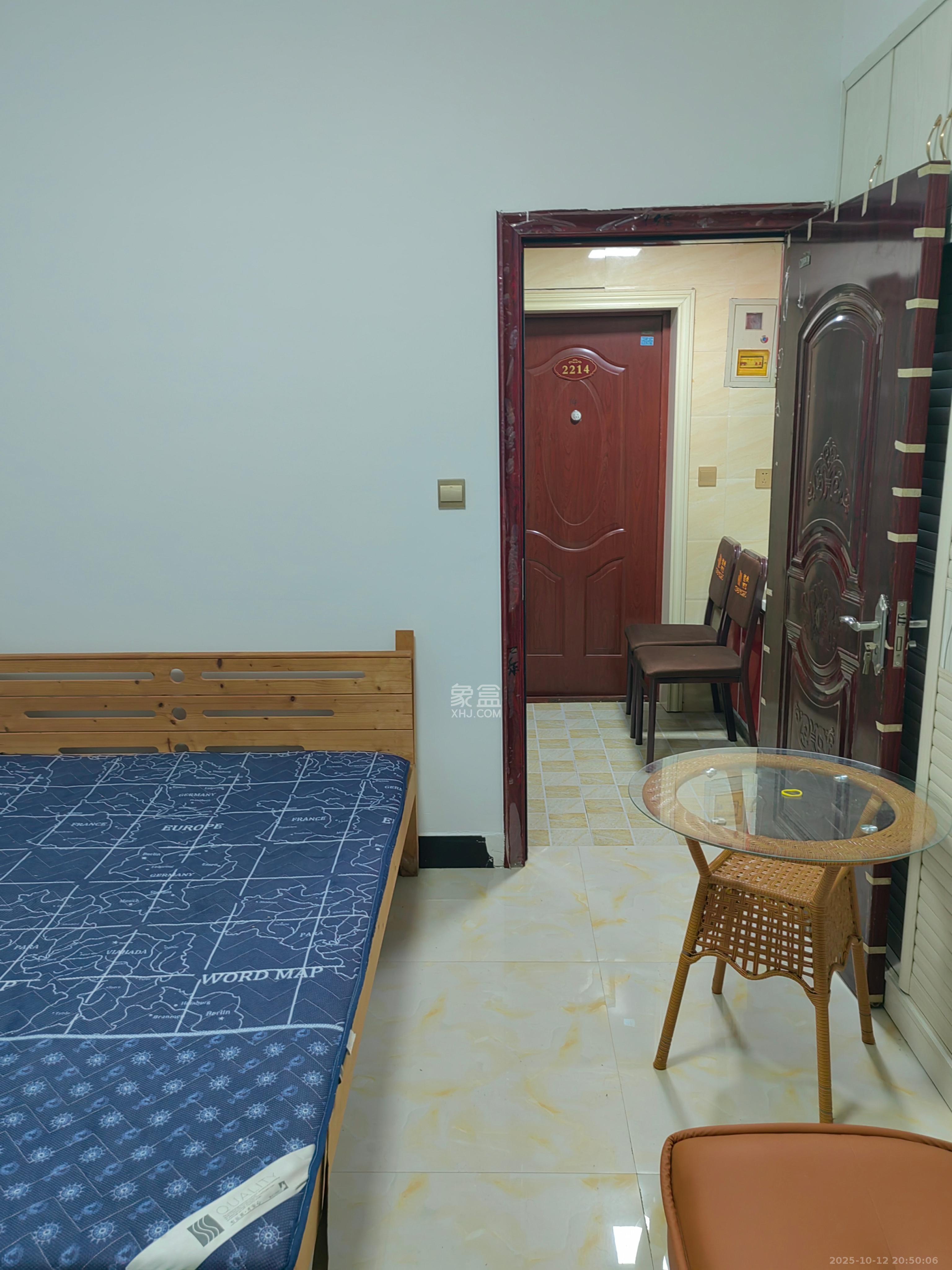 中欣楚天雅郡  1室1厅1卫    1100.0元/月室内图