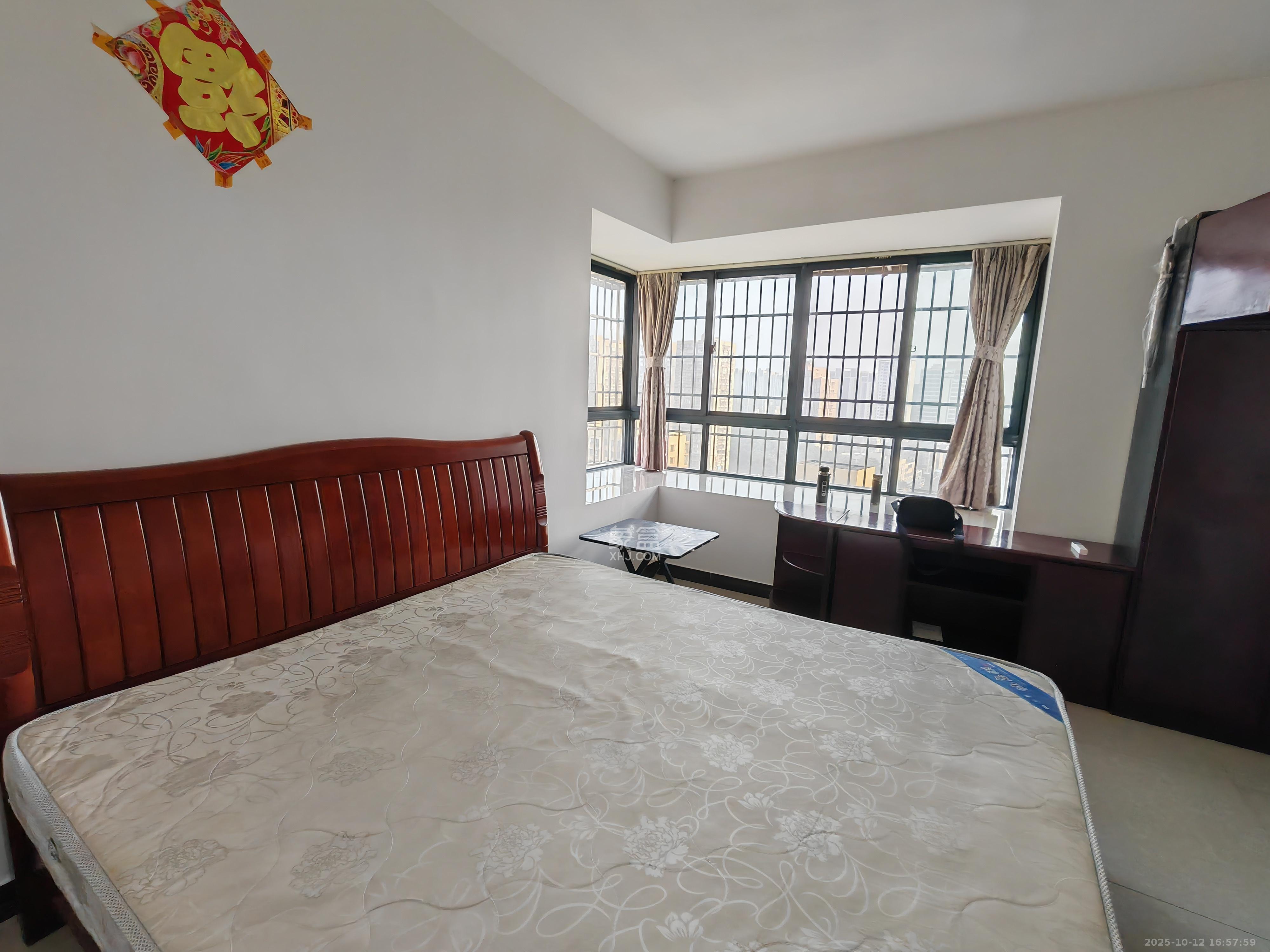 岳鞍阁小区 1室0厅0卫 900.0元/月 岳鞍阁小区 1室0厅0卫 900.0元/月室内图